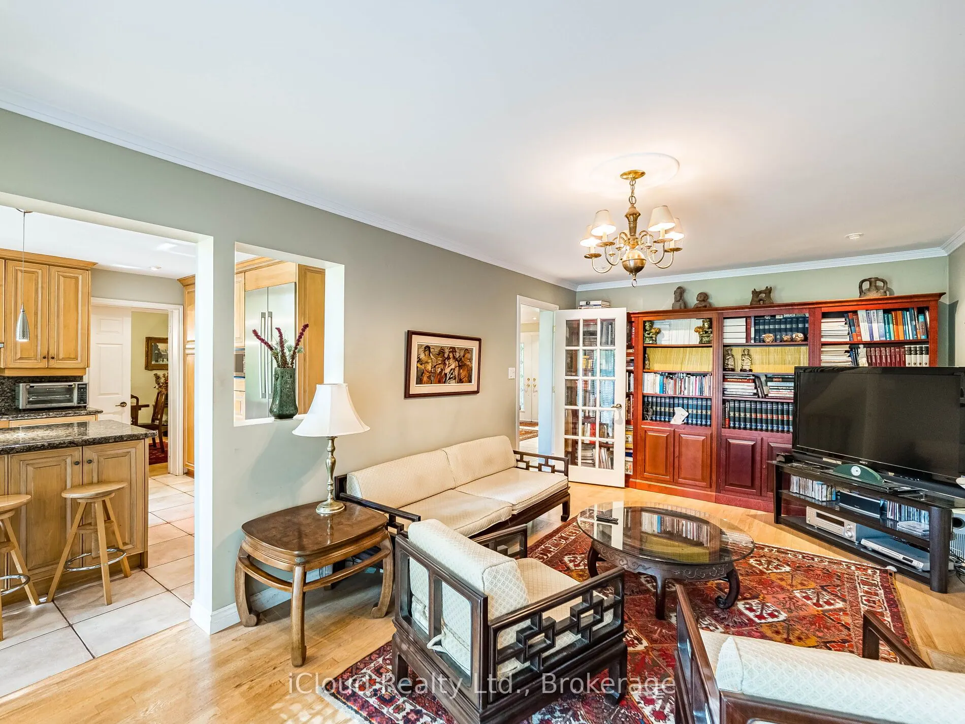 1529 Ballyclare Drive