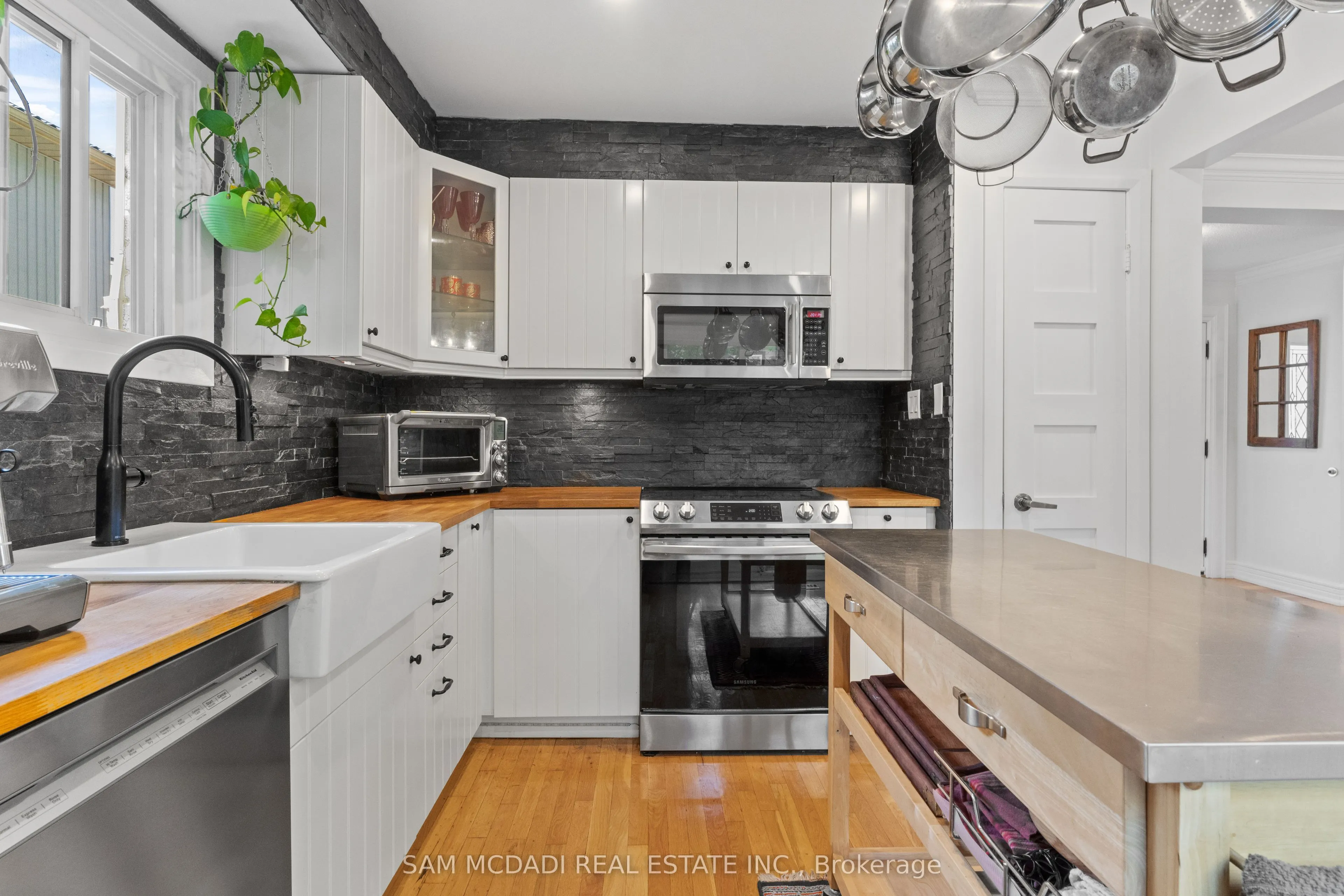 7 Pierpont Place