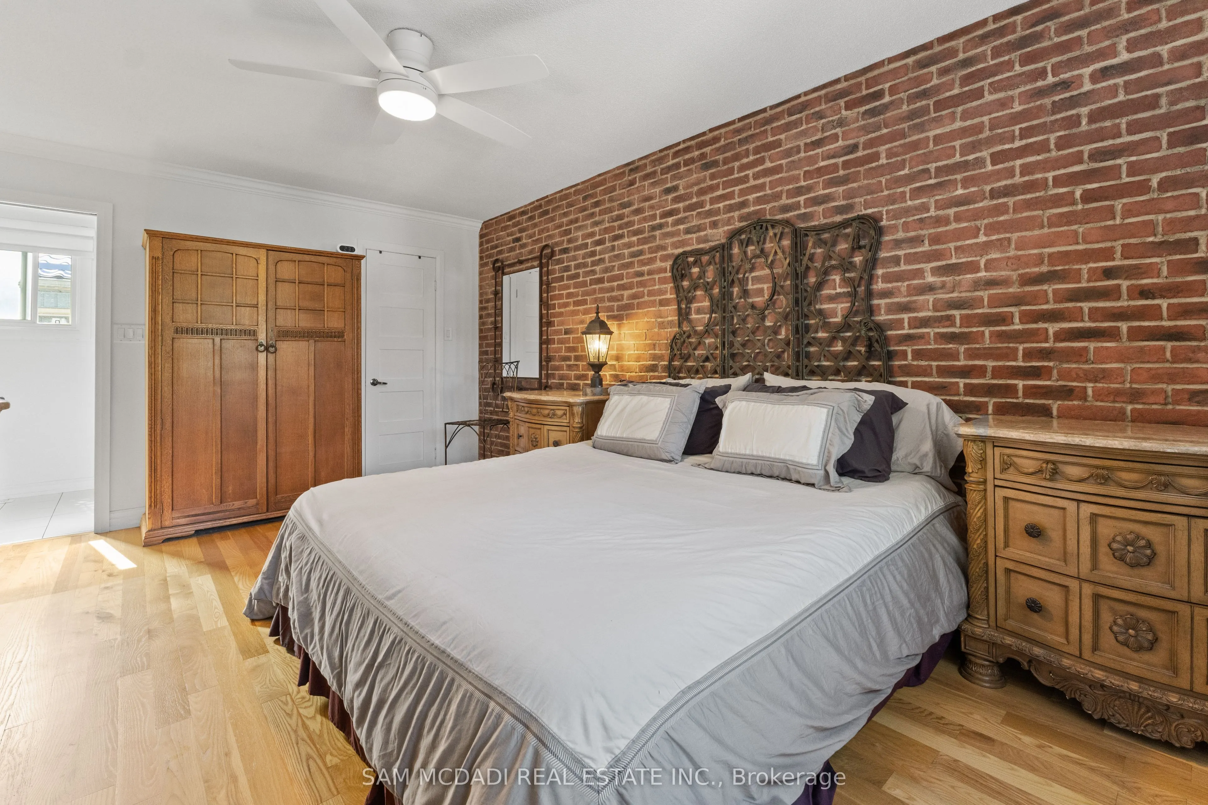 7 Pierpont Place