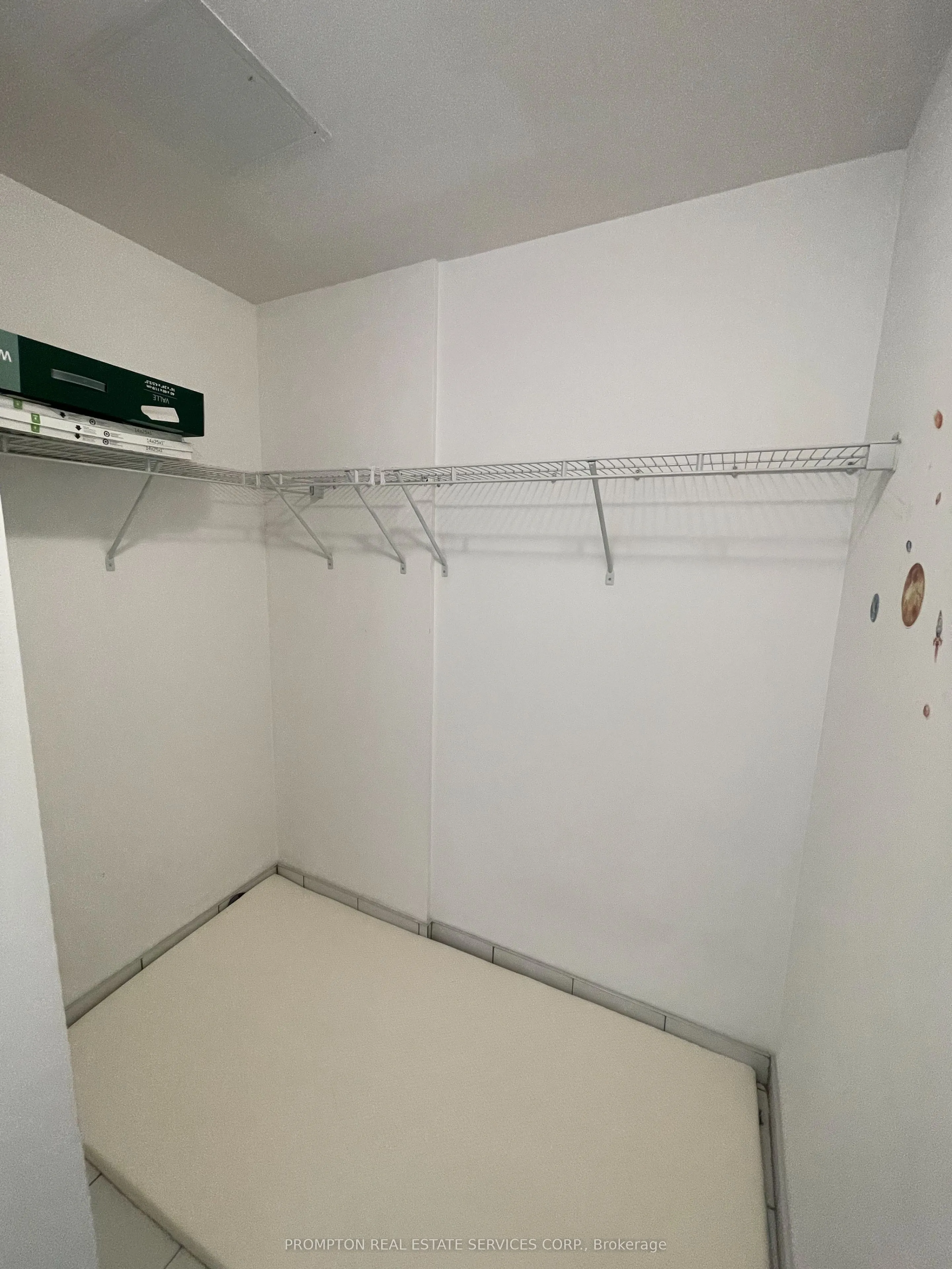 297 Oak Walk Drive, ##1601