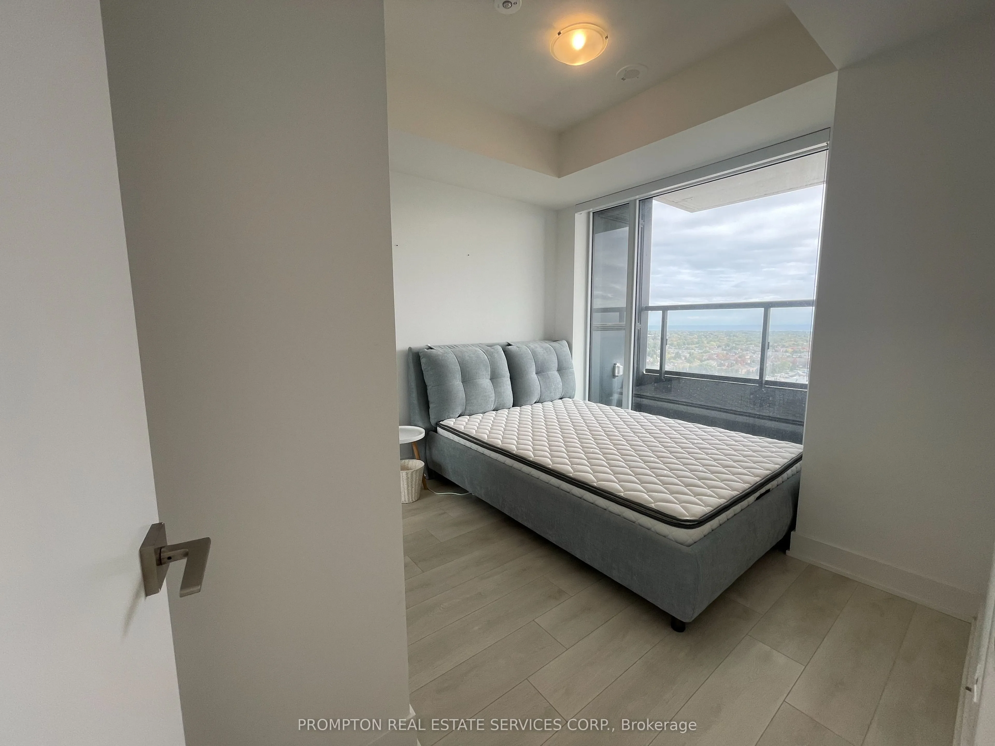 297 Oak Walk Drive, ##1601