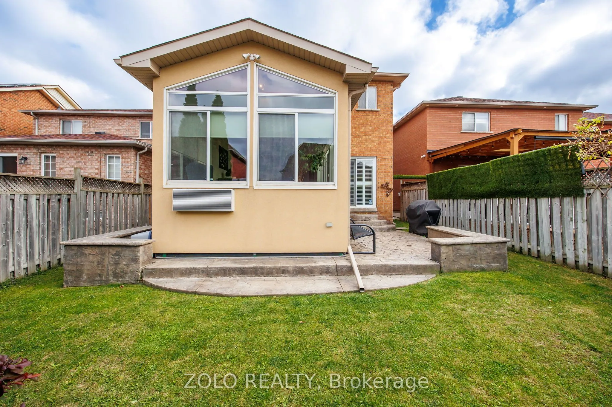 49 Sandyshores Drive