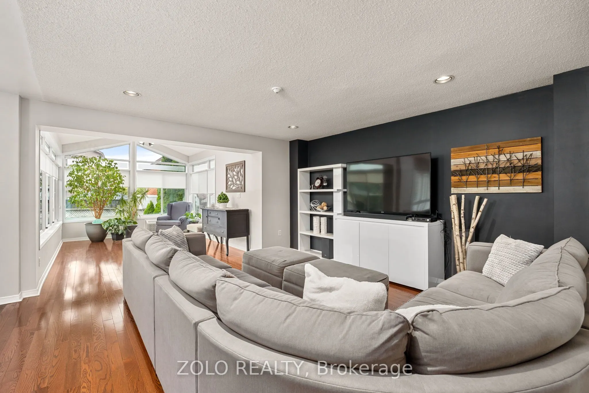 49 Sandyshores Drive