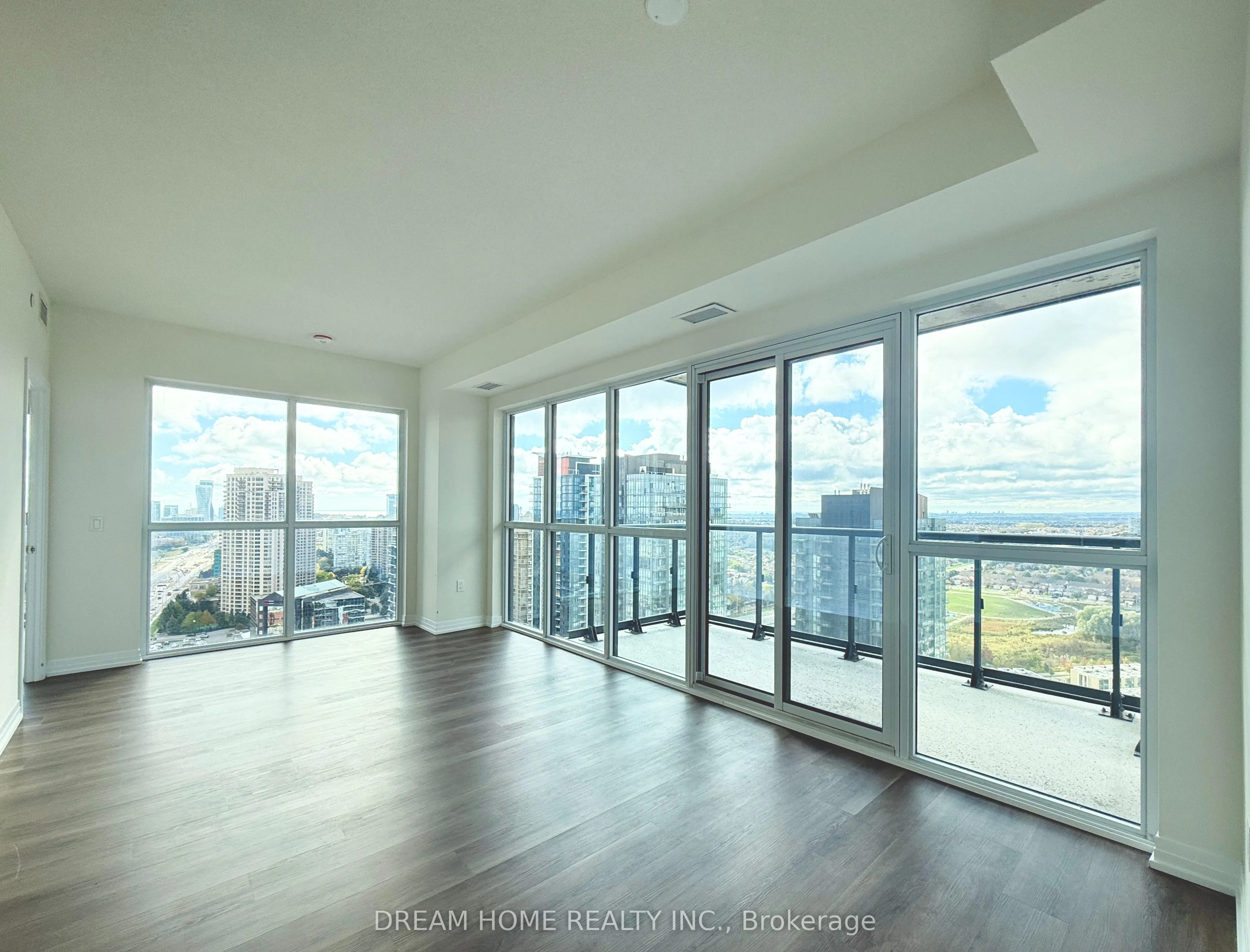 15 Watergarden Drive, #2304
