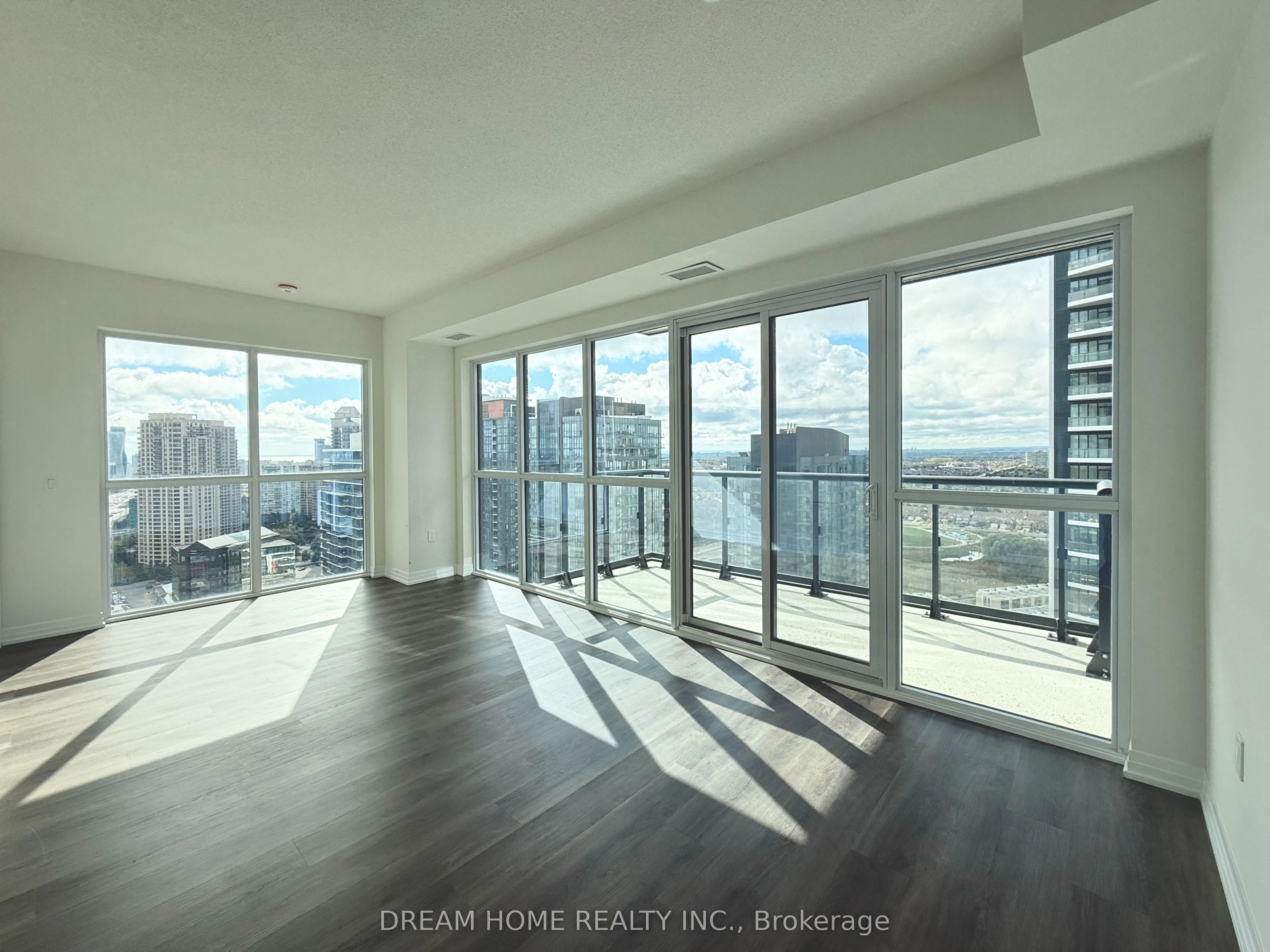 15 Watergarden Drive, #2304