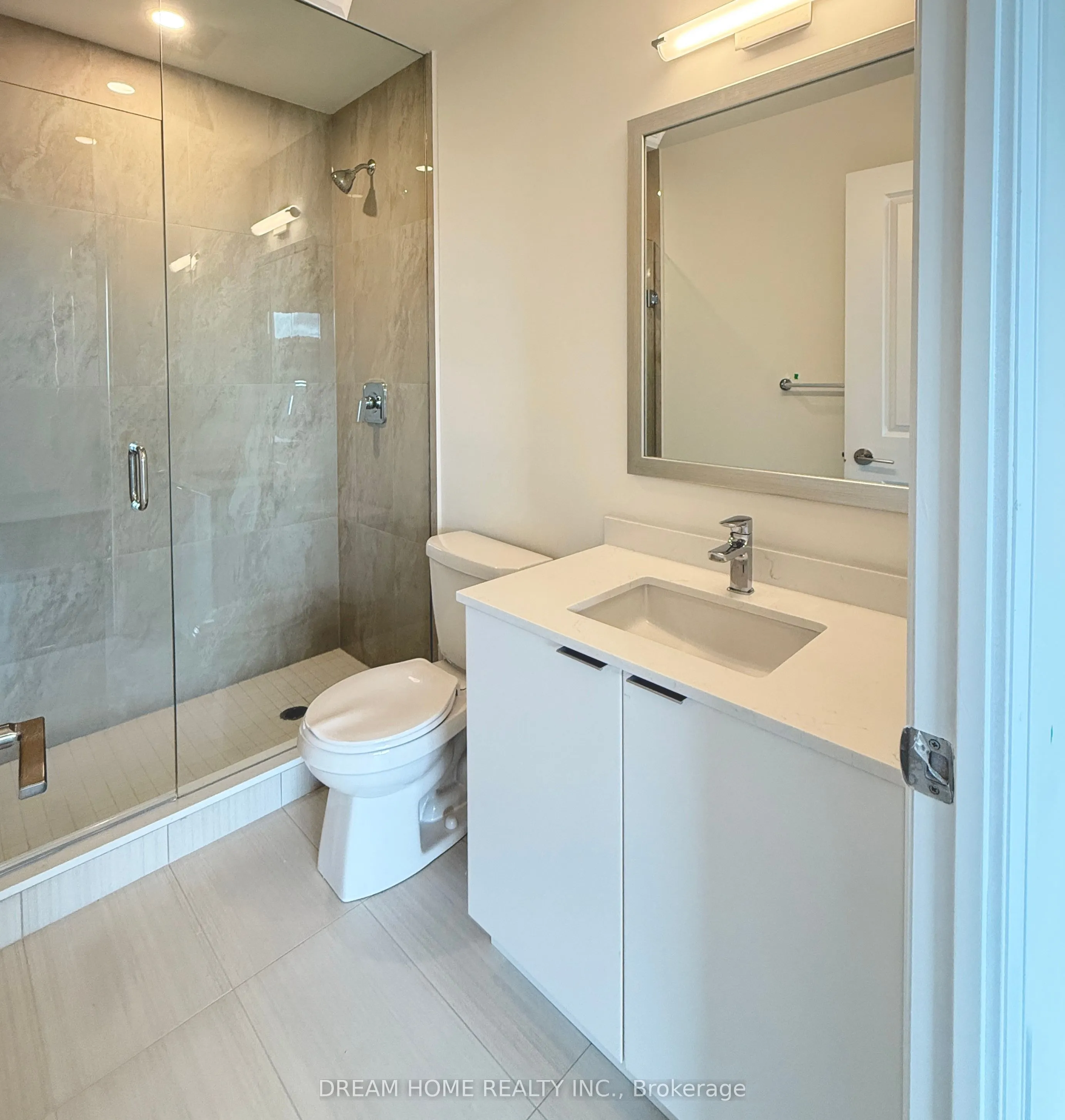 15 Watergarden Drive, #2304