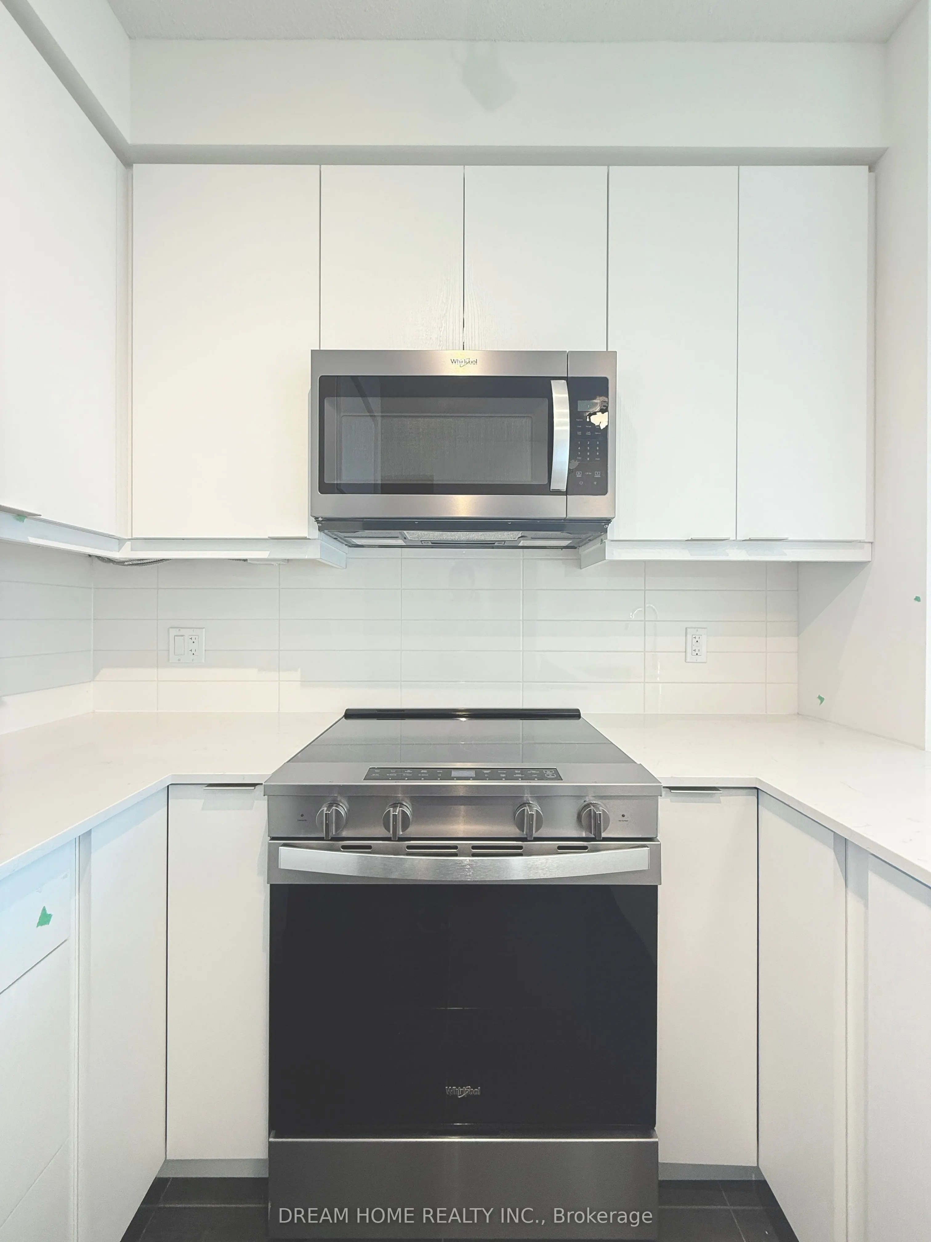15 Watergarden Drive, #2304
