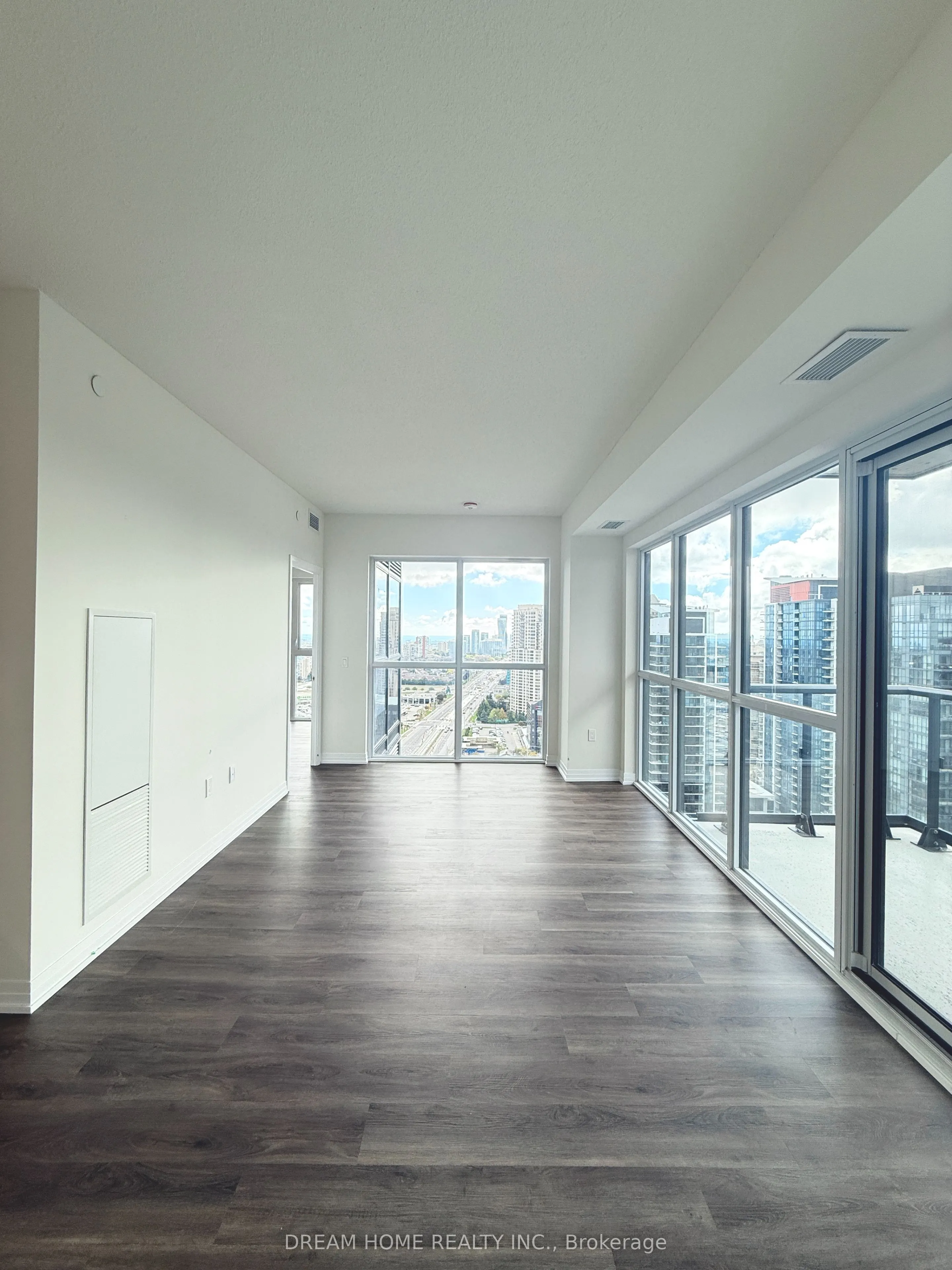 15 Watergarden Drive, #2304
