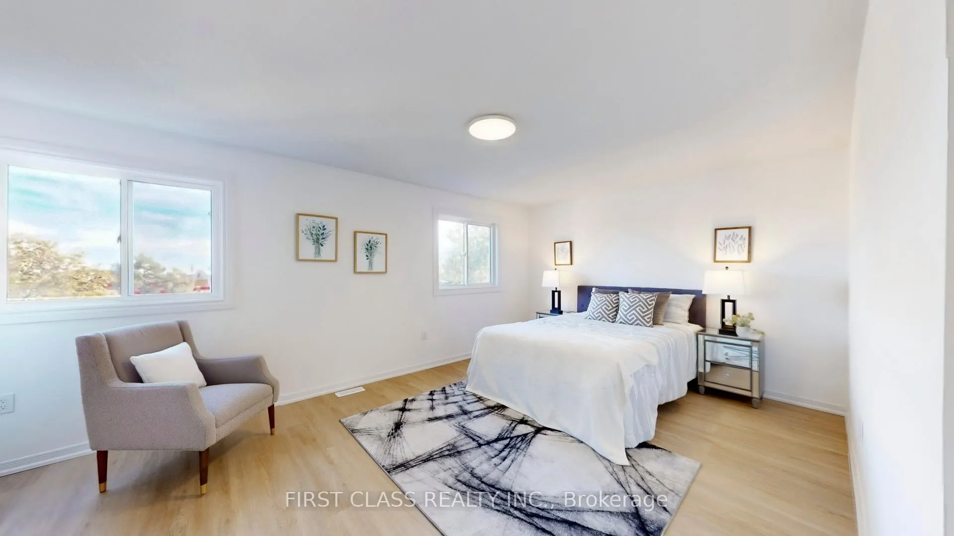 1180 Shagbark Crescent