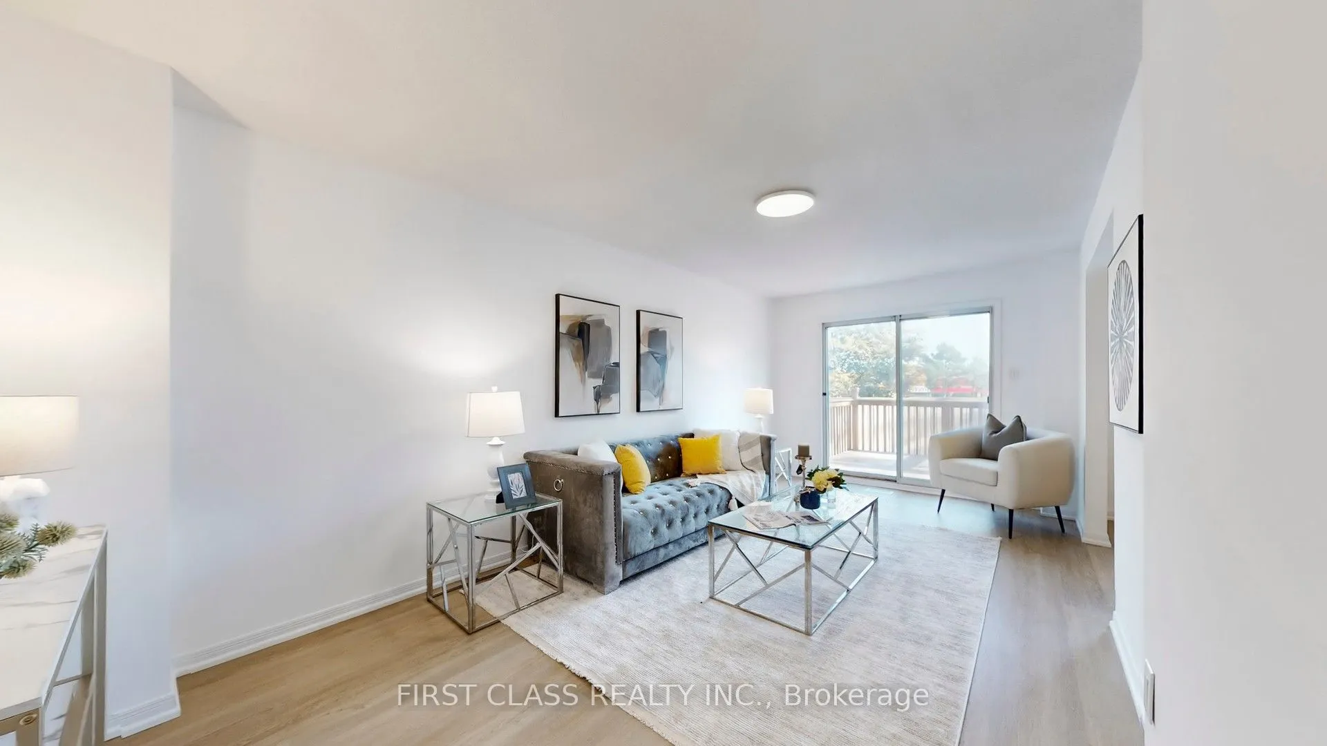 1180 Shagbark Crescent