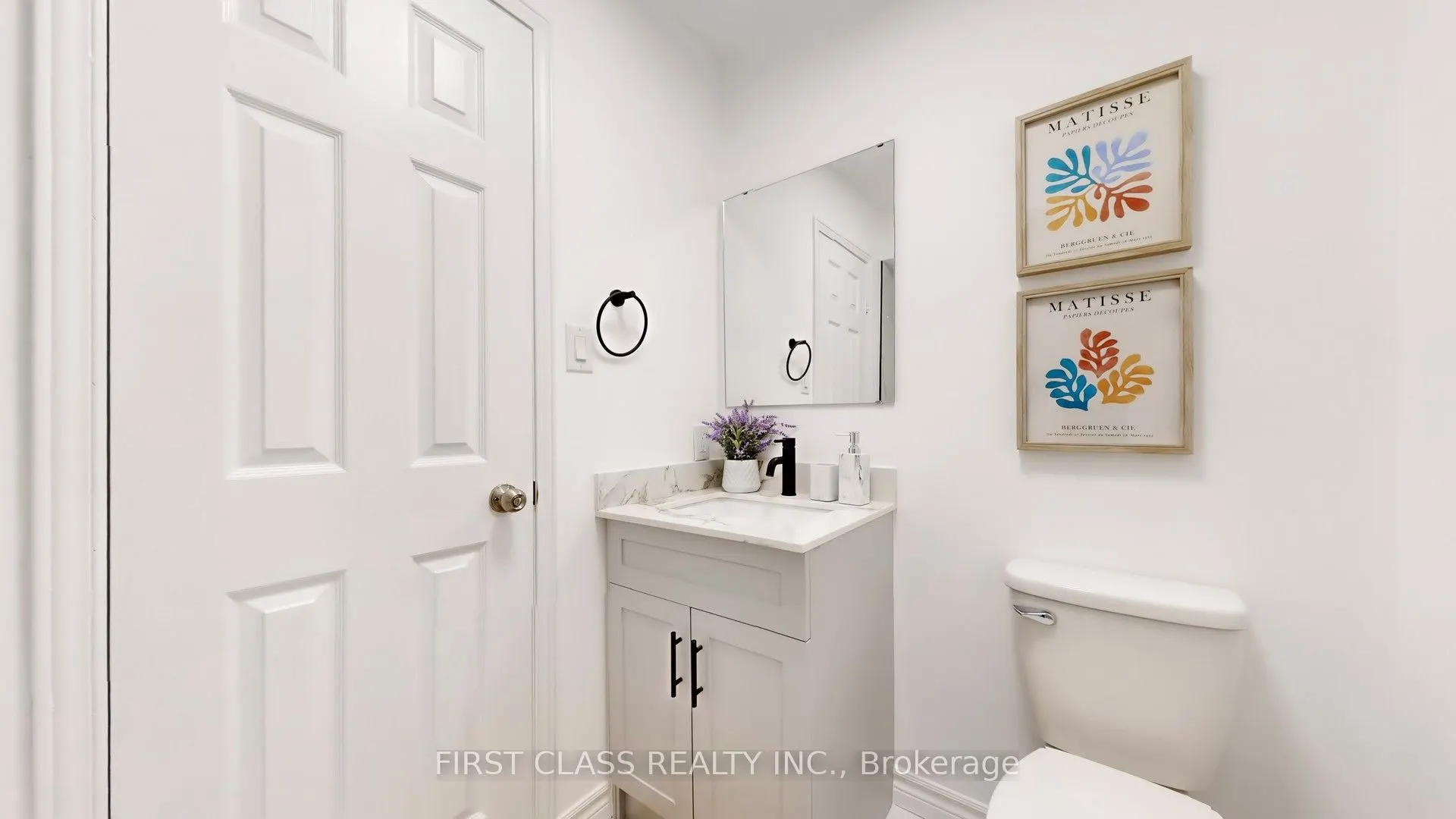 1180 Shagbark Crescent