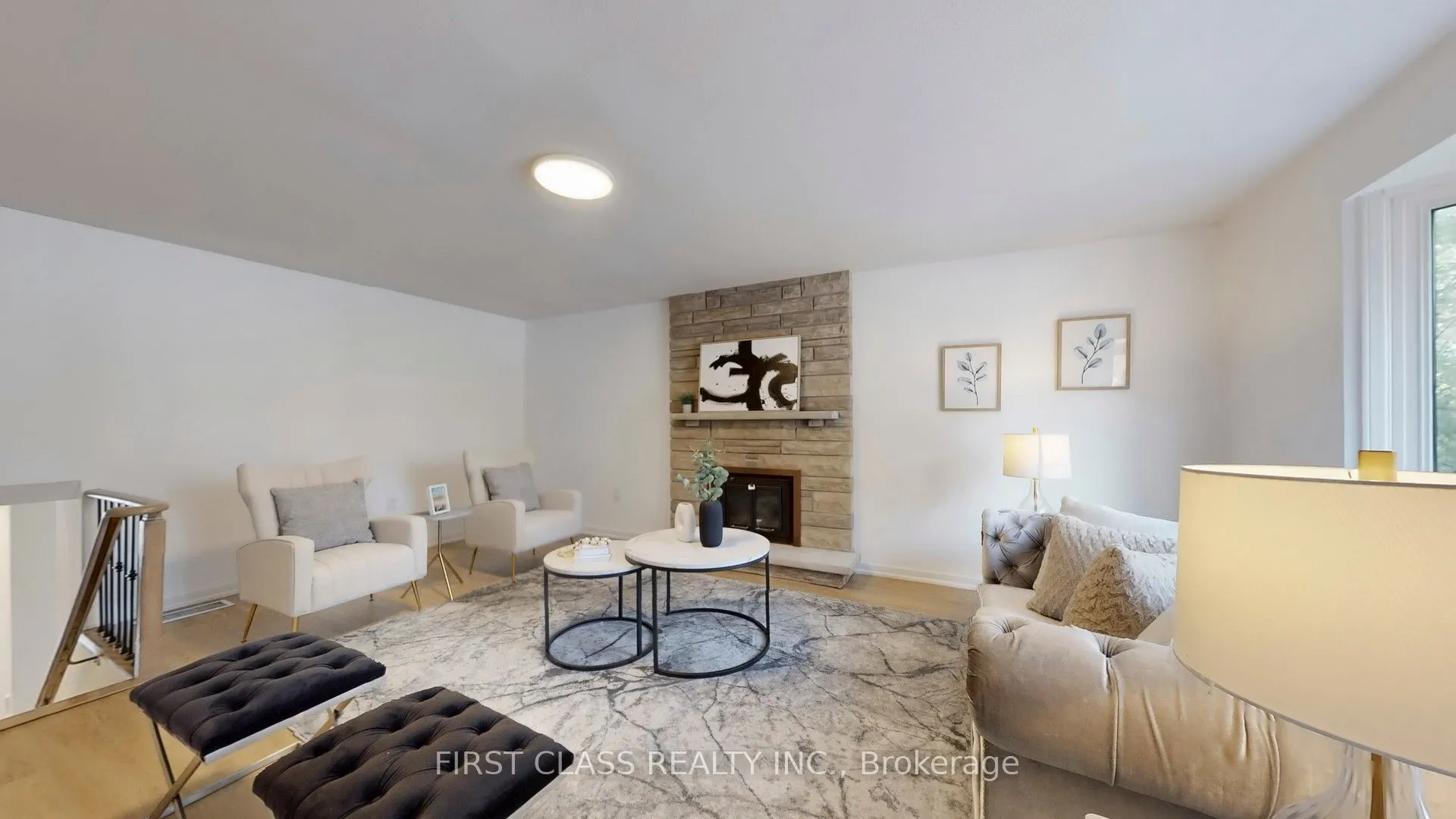 1180 Shagbark Crescent