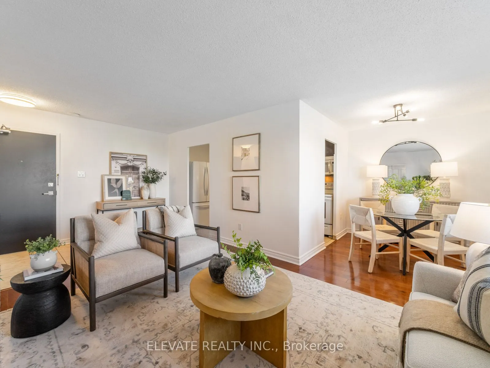 1660 Bloor Street E, #612