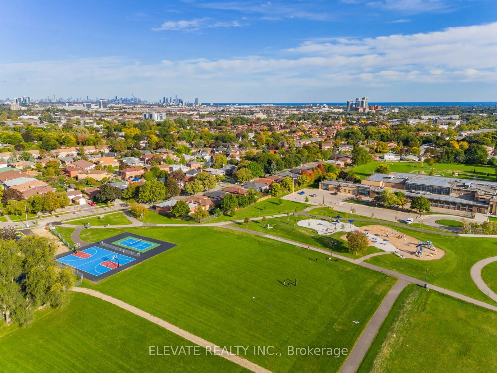 1660 Bloor Street E, #612