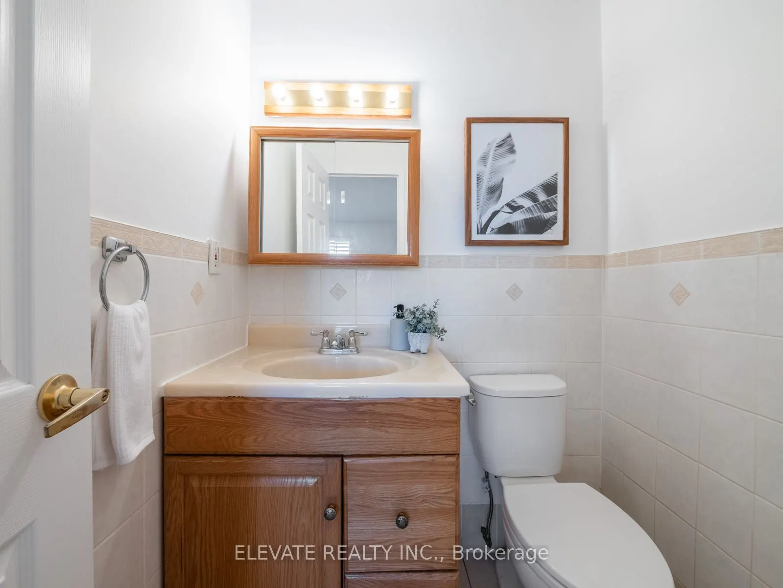 1660 Bloor Street E, #612