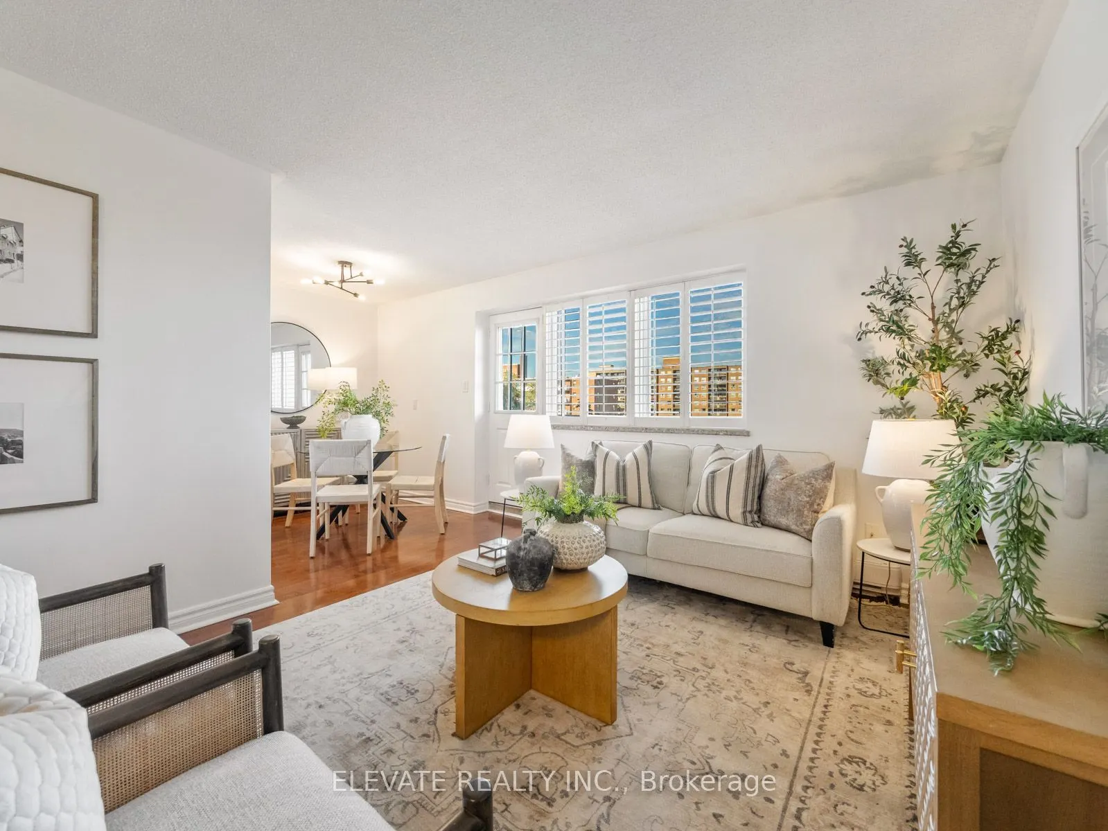 1660 Bloor Street E, #612