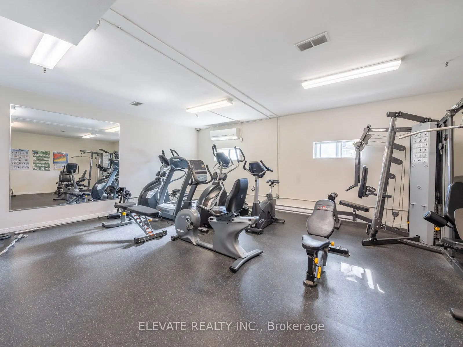 1660 Bloor Street E, #612