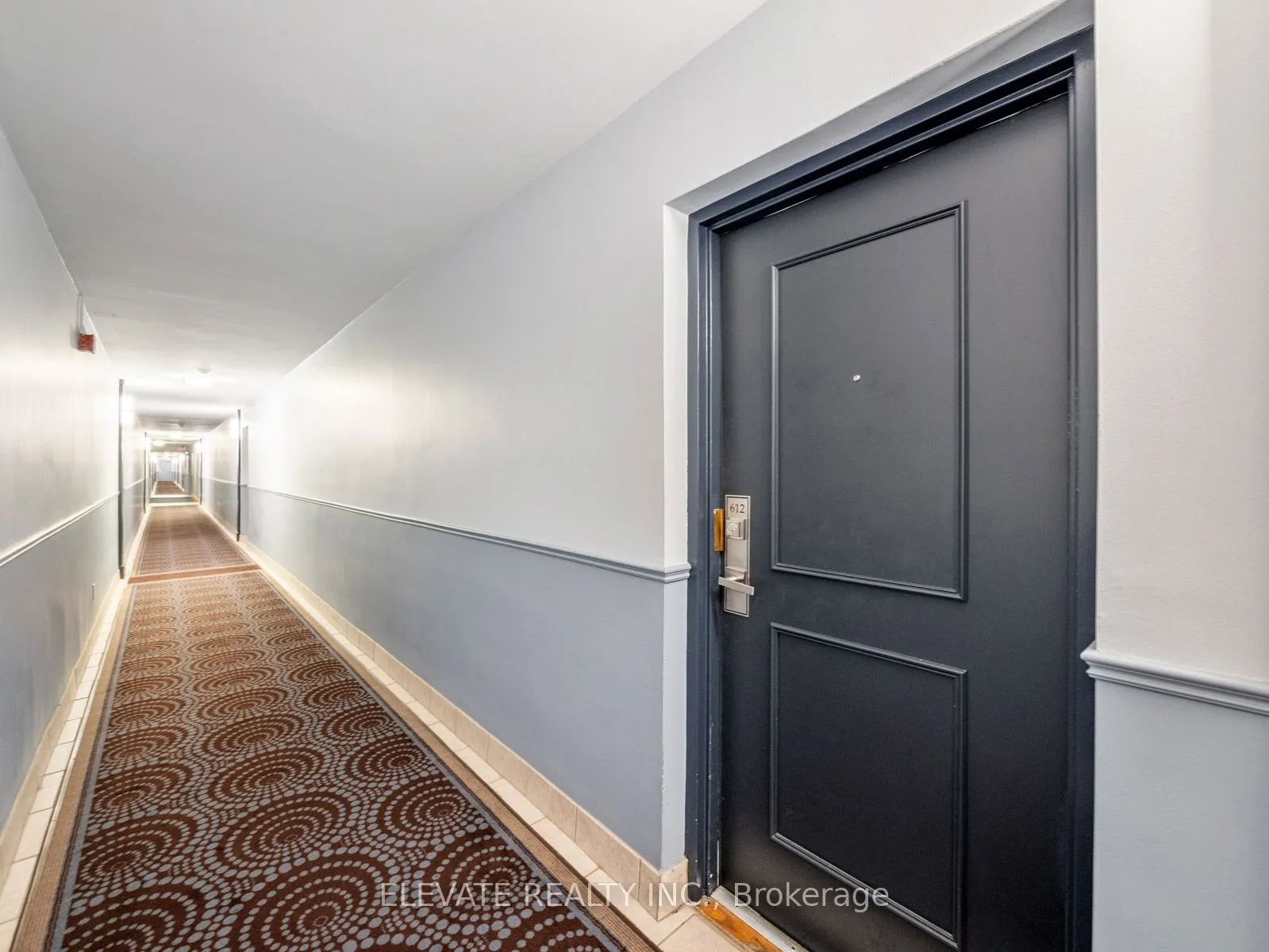 1660 Bloor Street E, #612