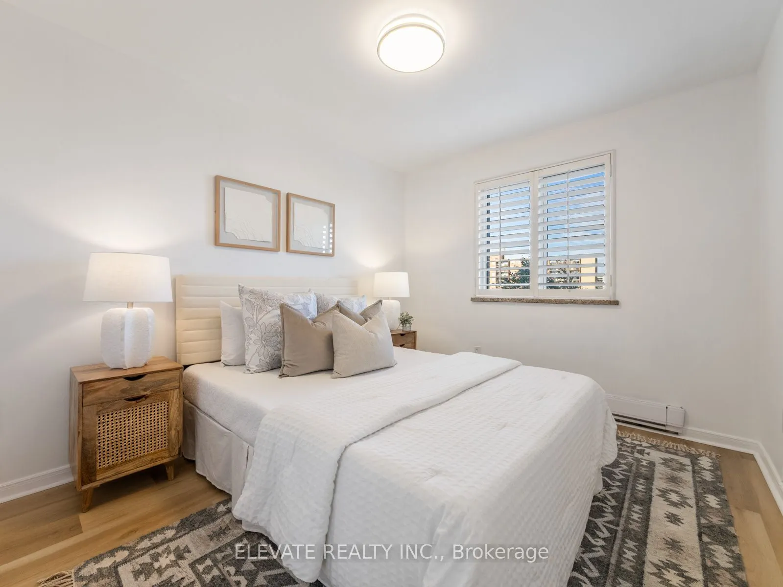 1660 Bloor Street E, #612