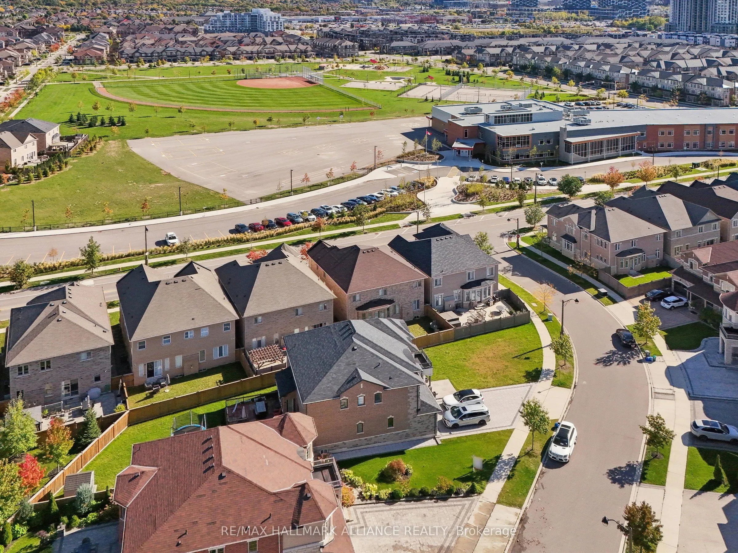 3340 Meadow Marsh Crescent