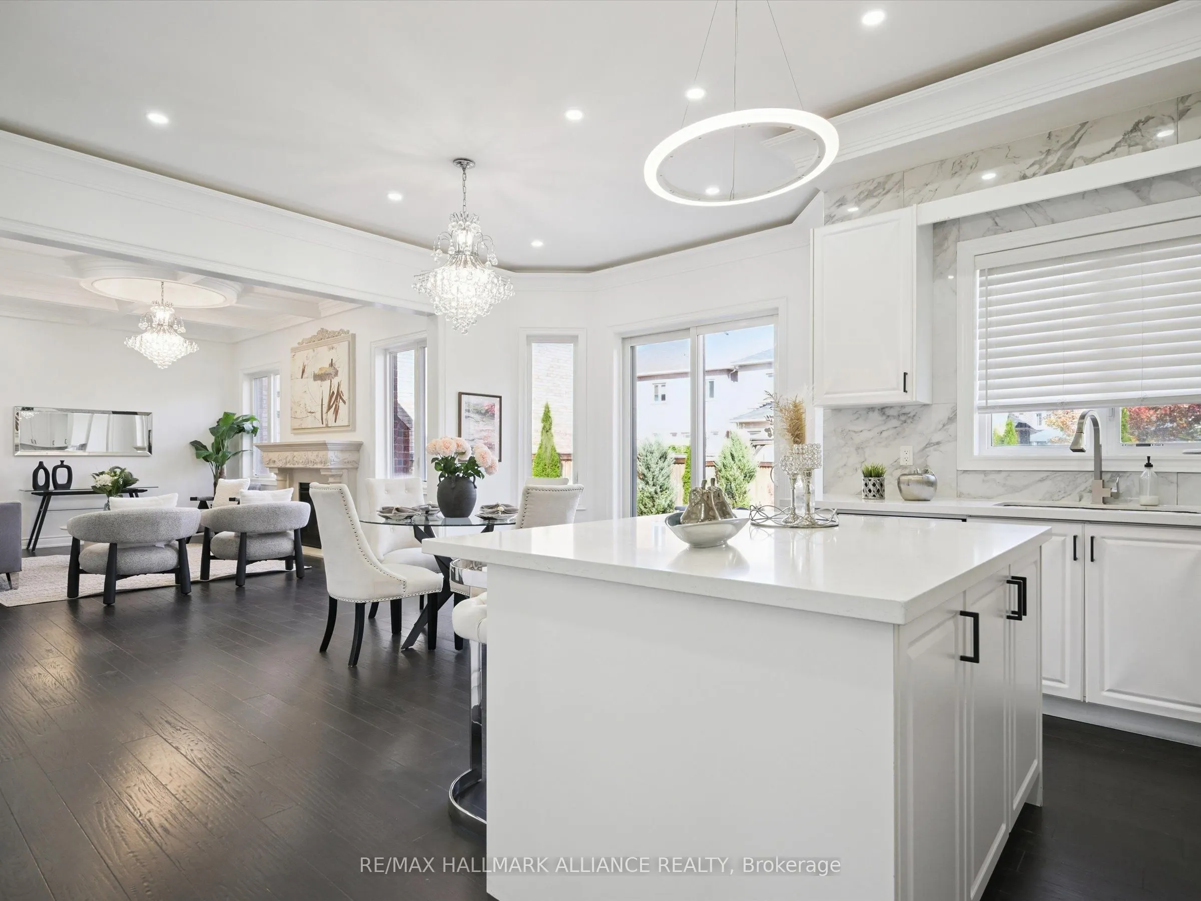 3340 Meadow Marsh Crescent