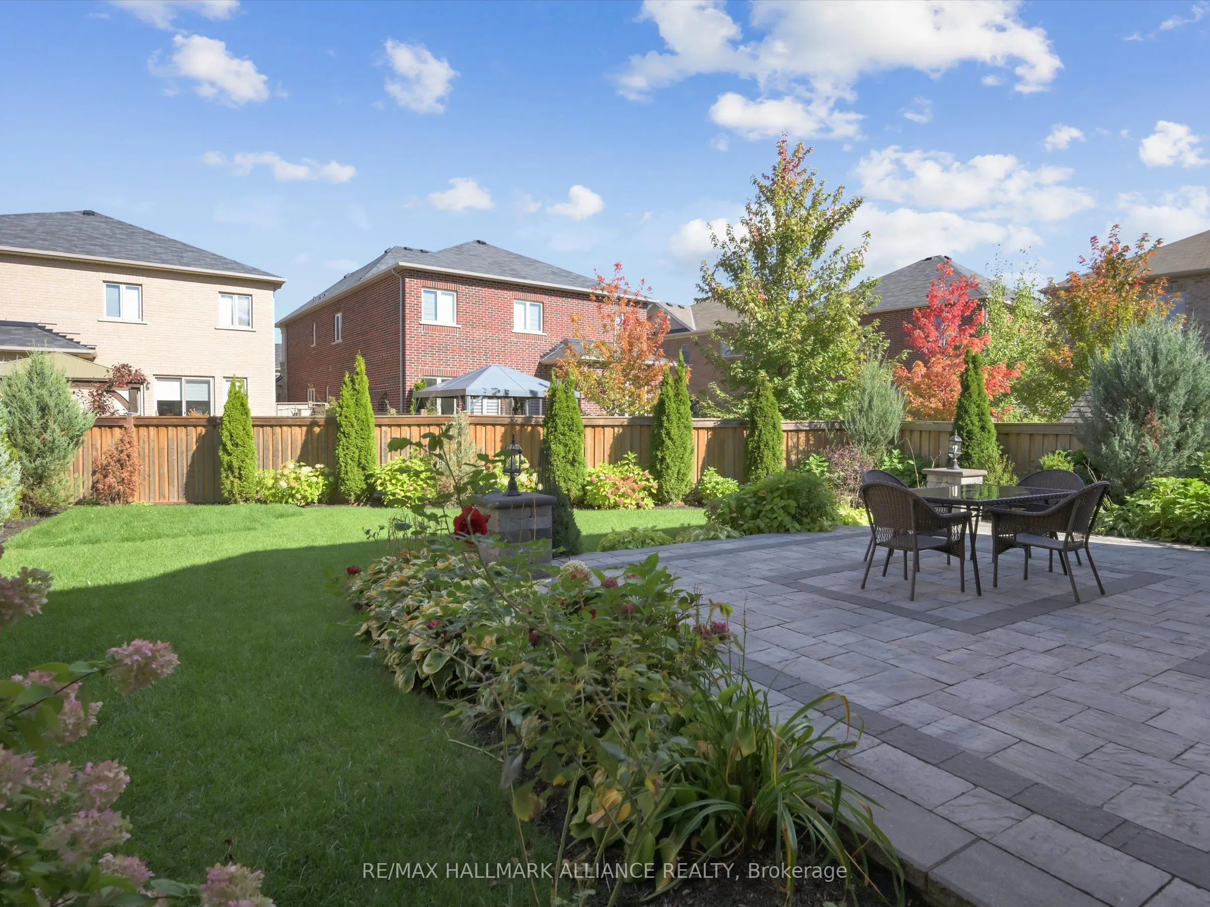3340 Meadow Marsh Crescent