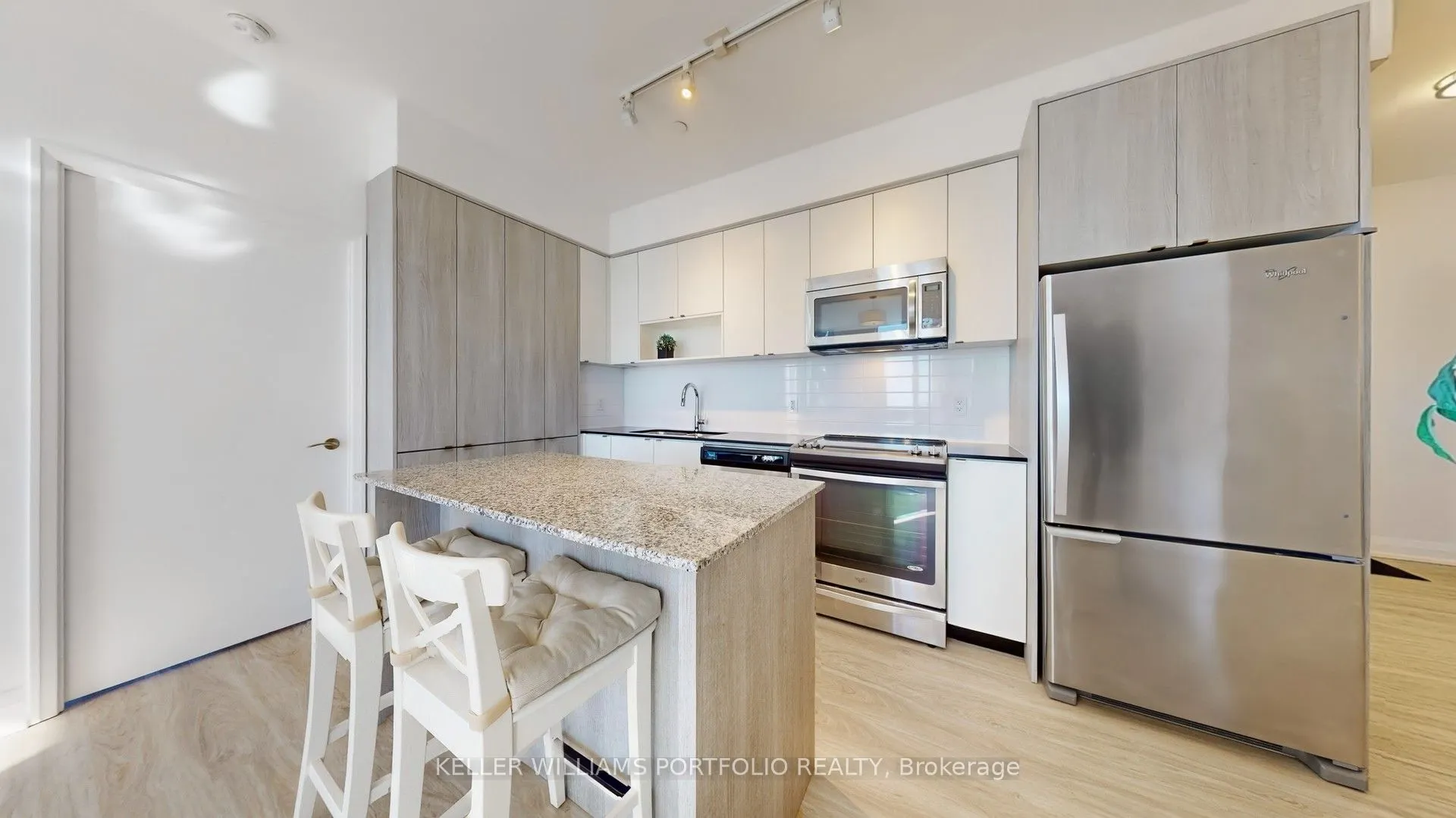 9 Valhalla Inn Road, #2804