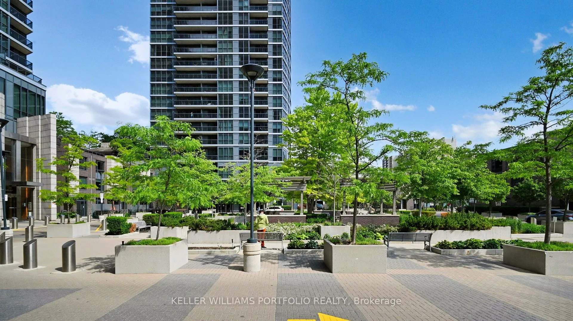 9 Valhalla Inn Road, #2804