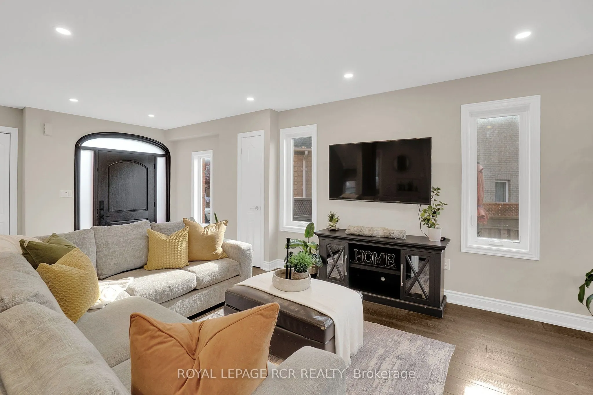 15 Jack Kenny Court