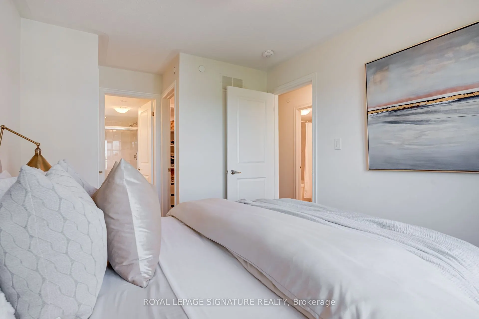 2199 Lillykin Street, #25