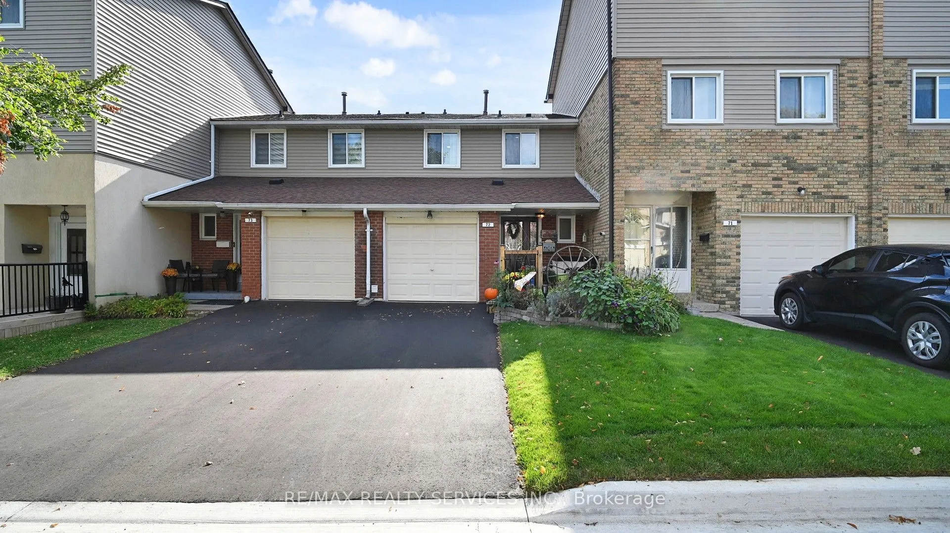 72 Carisbrooke Court, #72