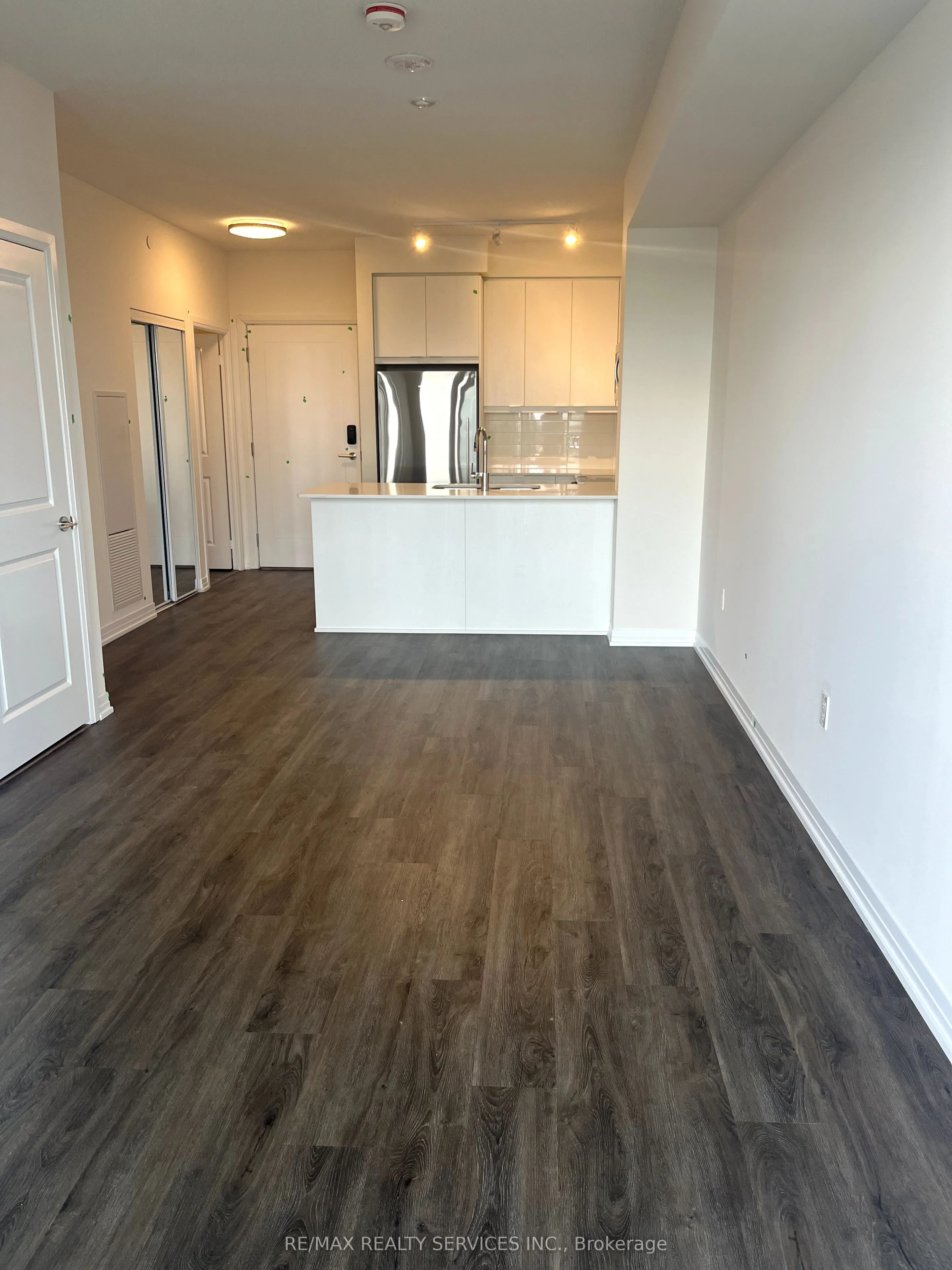 15 Watergarden Drive, #2708