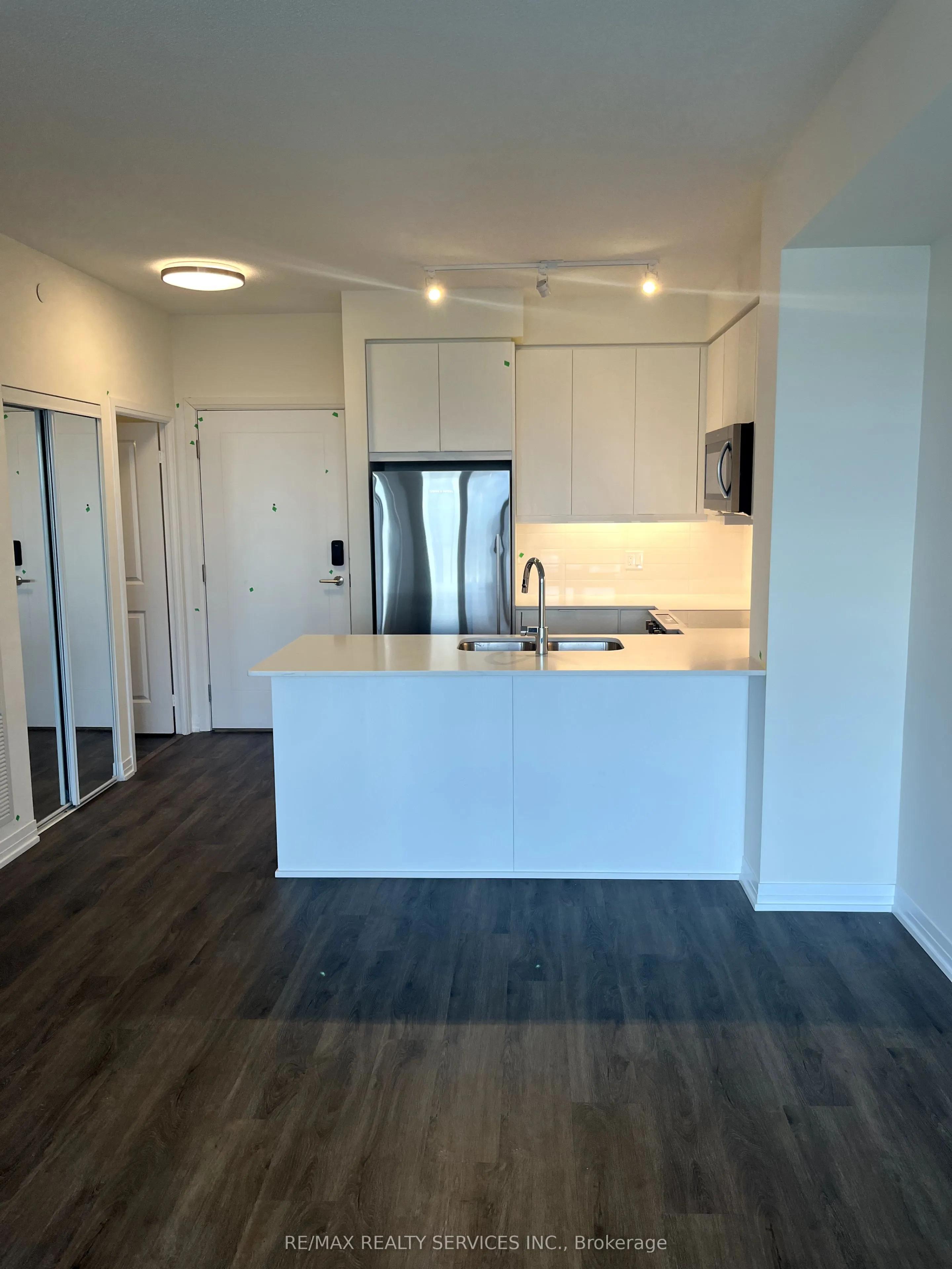 15 Watergarden Drive, #2708