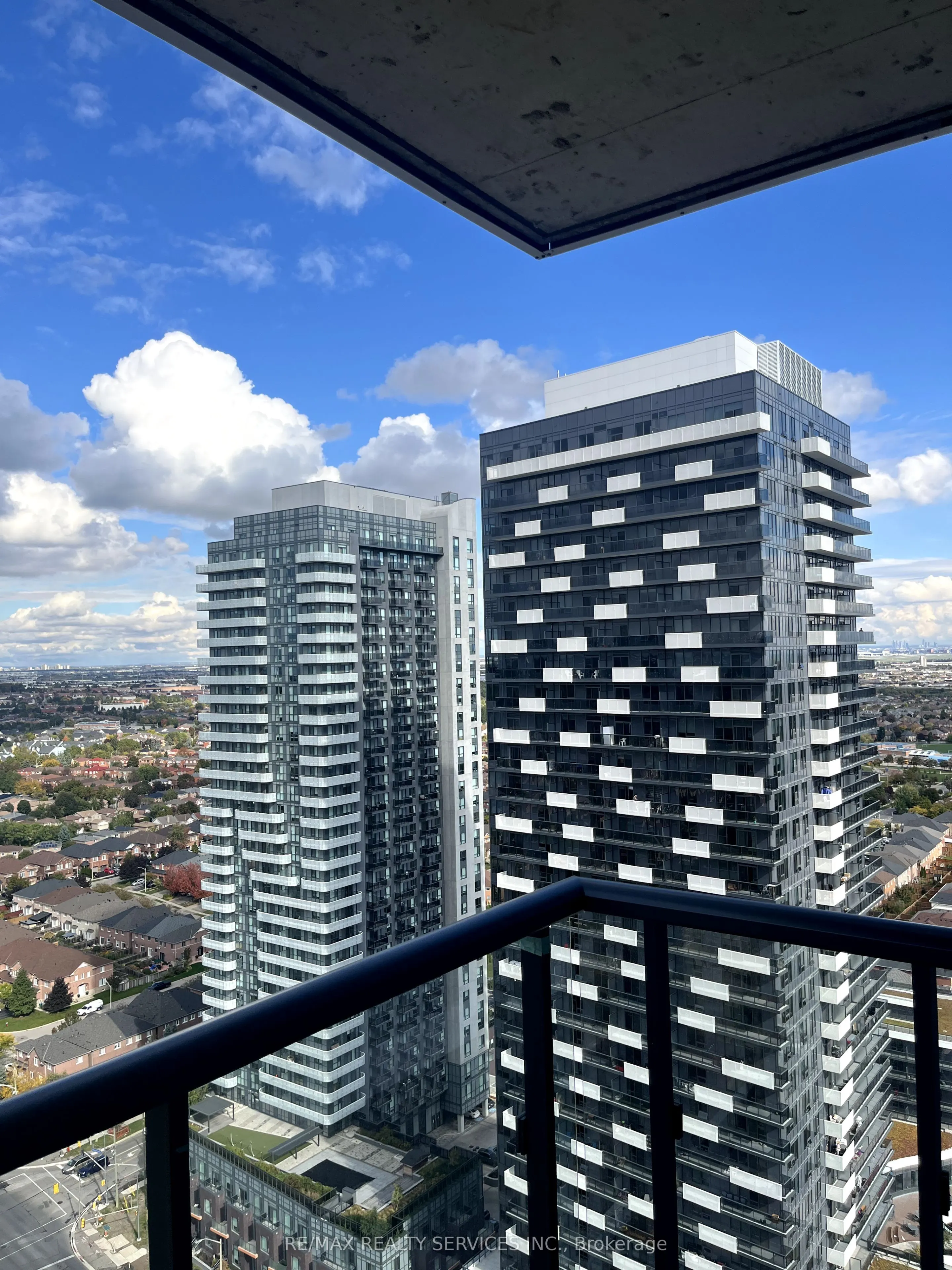 15 Watergarden Drive, #2708
