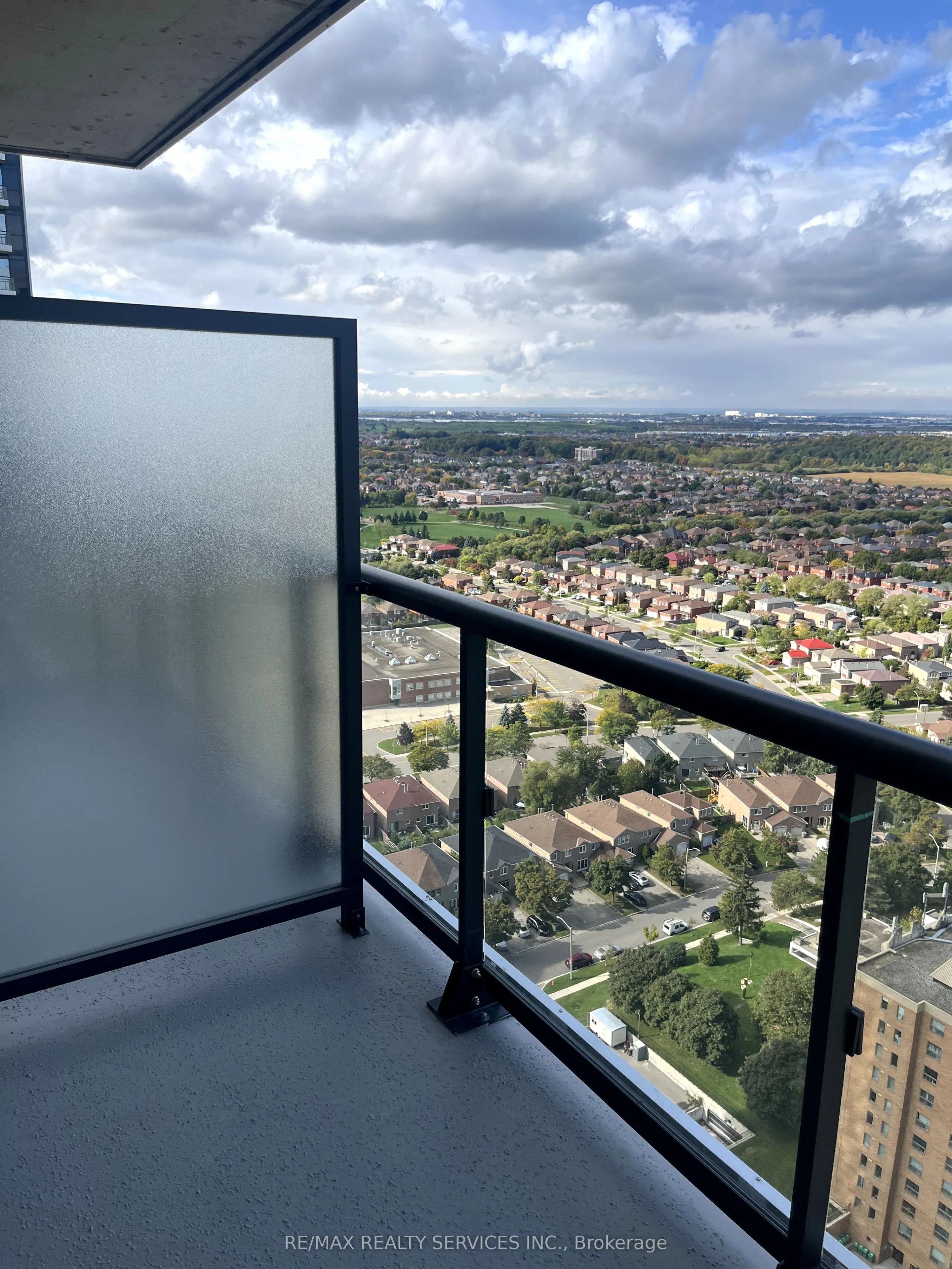 15 Watergarden Drive, #2708