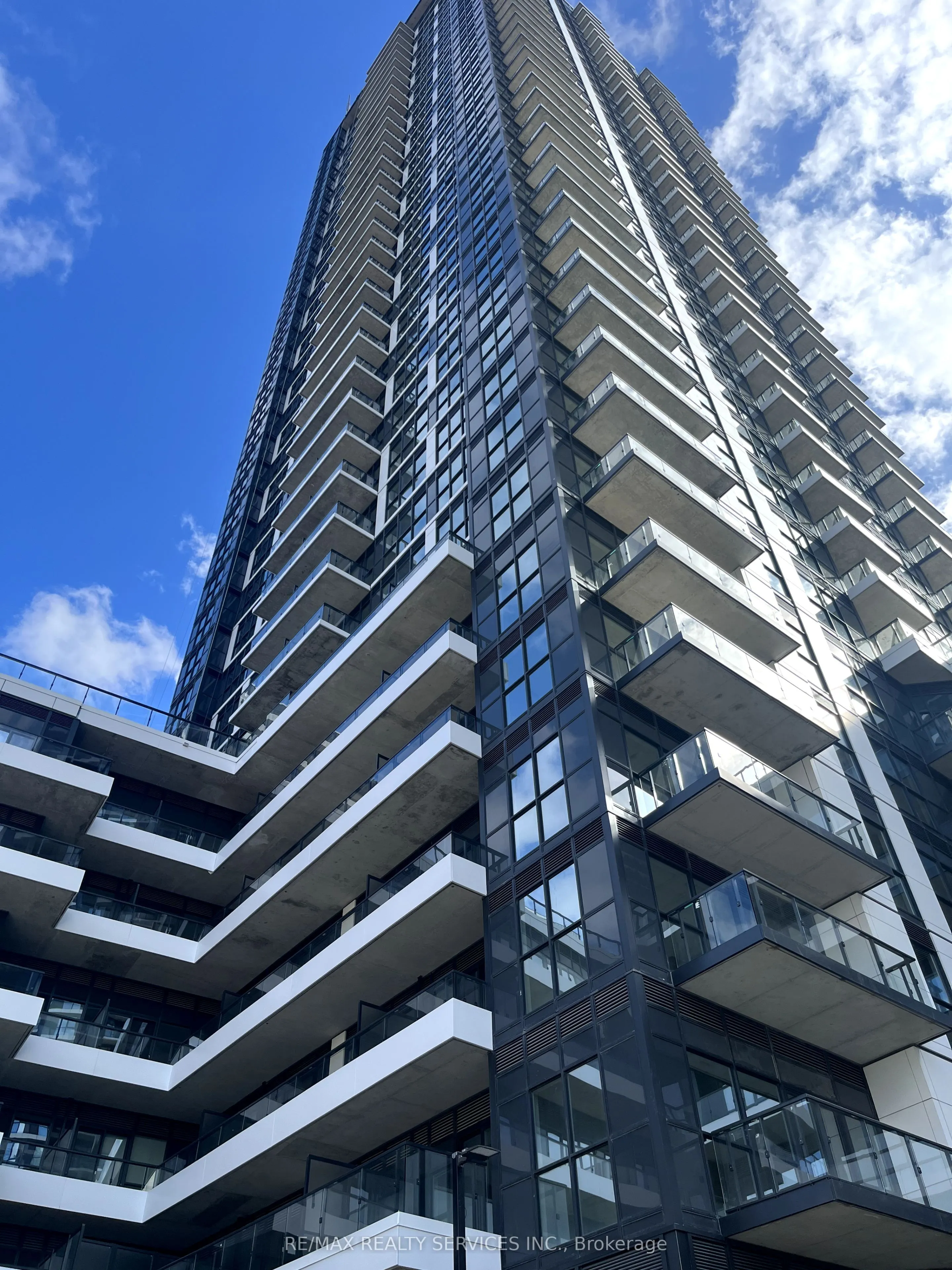 15 Watergarden Drive, #2708
