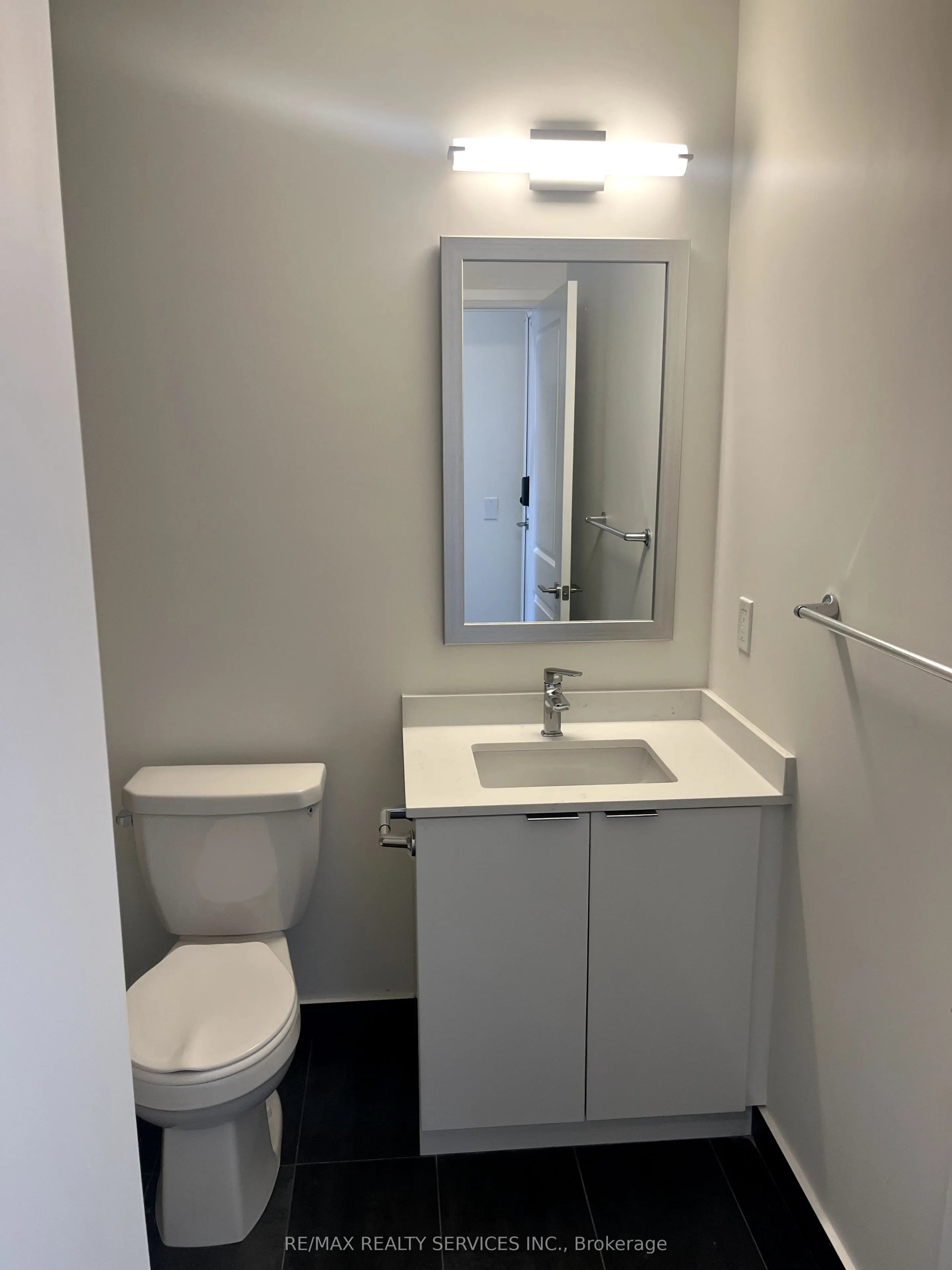 15 Watergarden Drive, #2708