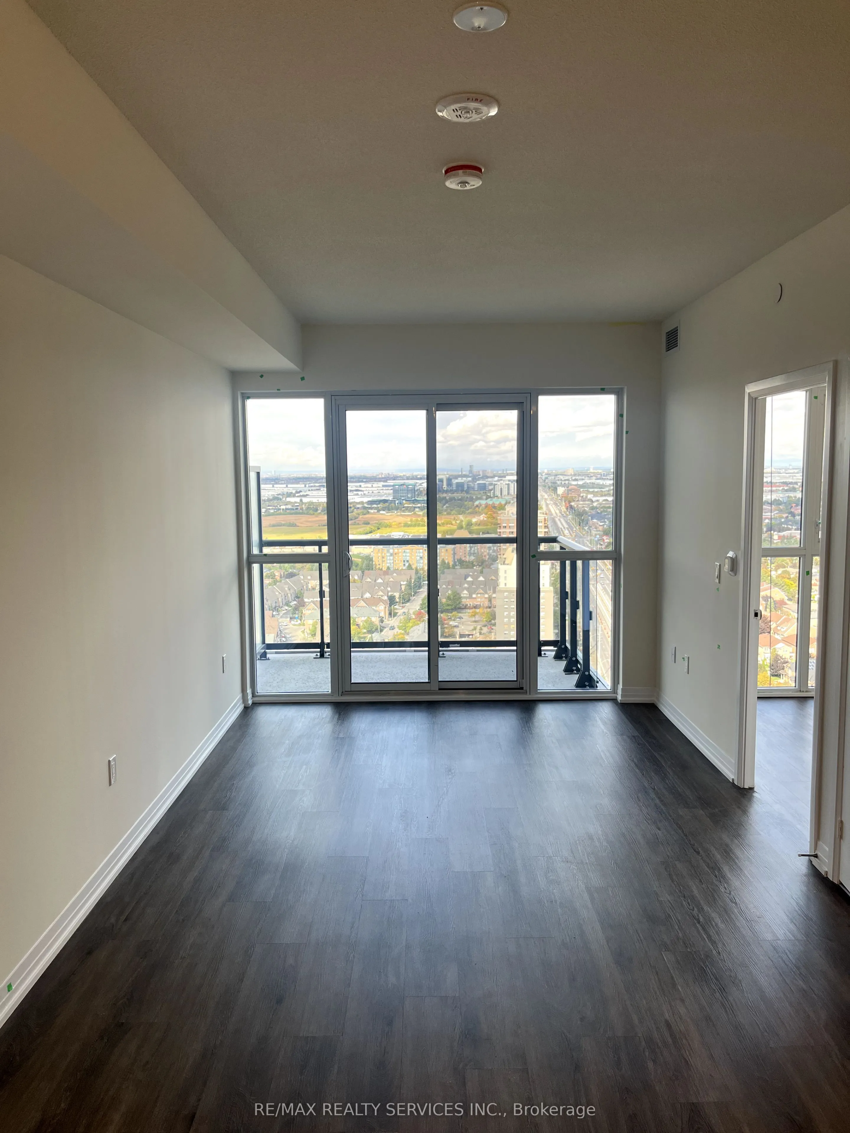 15 Watergarden Drive, #2708