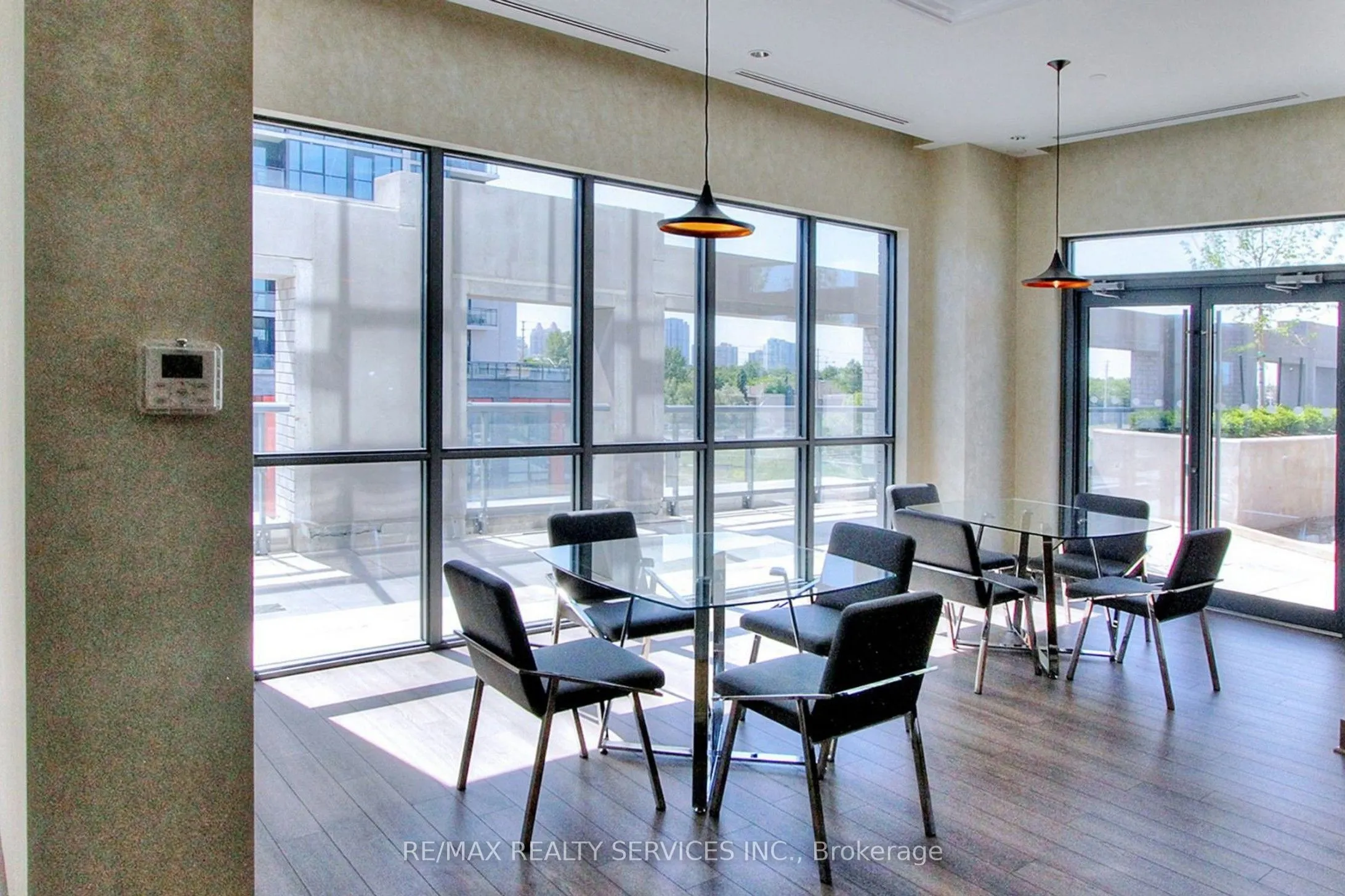 5025 Four Springs Avenue, #1806