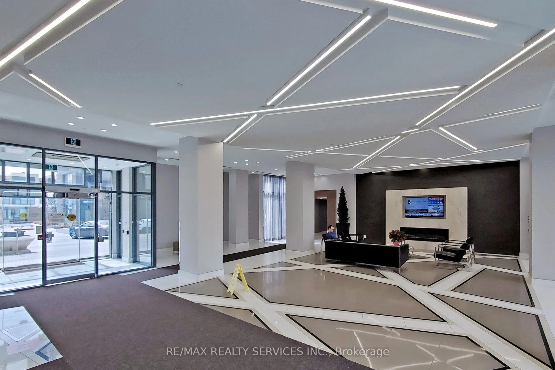 5025 Four Springs Avenue, #1806