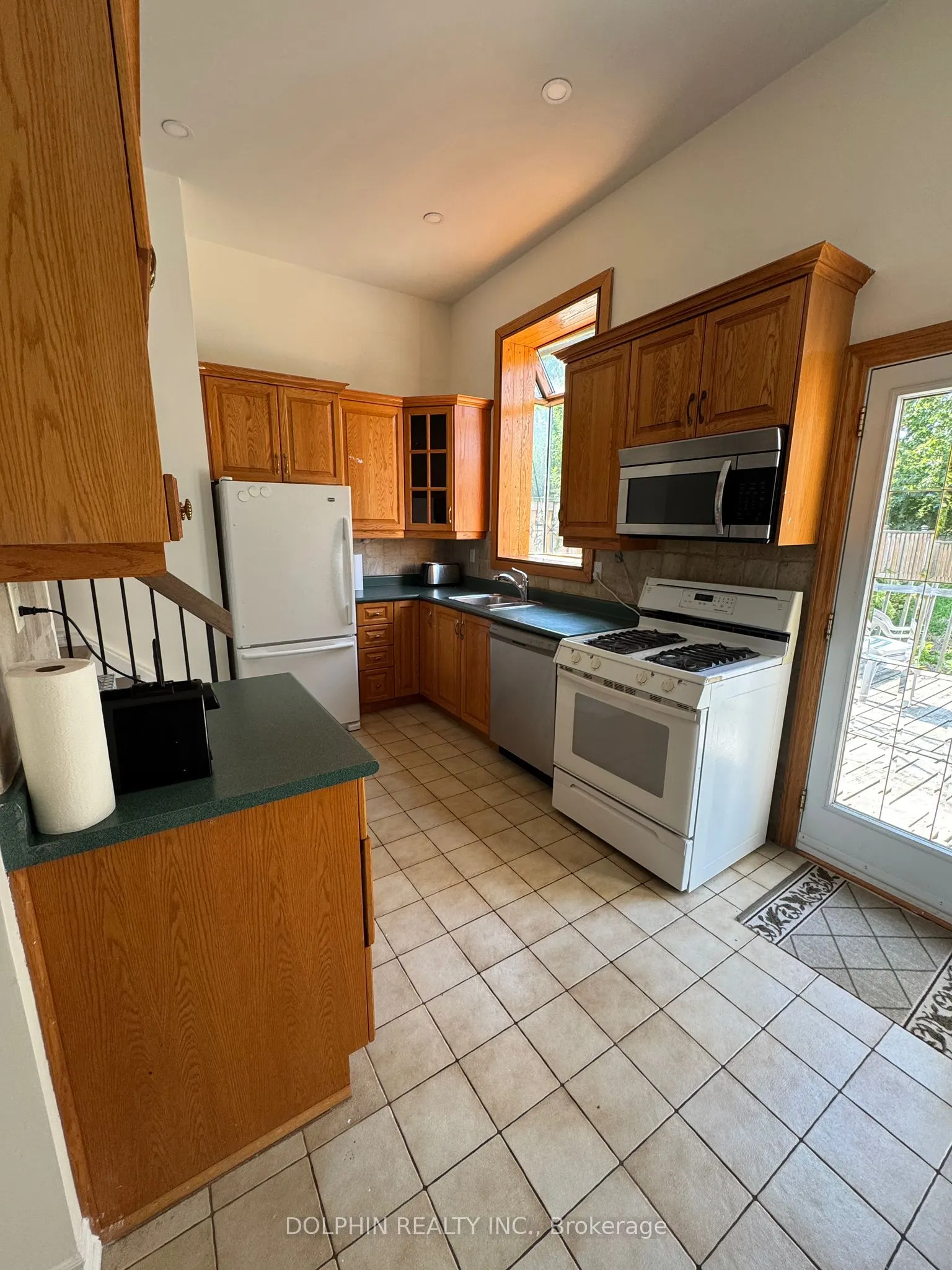 1543 Oran Court