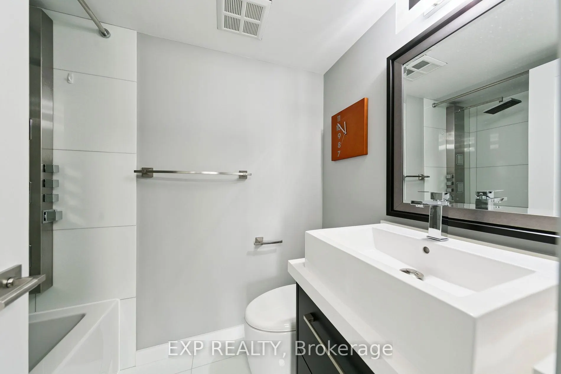 3605 Kariya Drive, #906