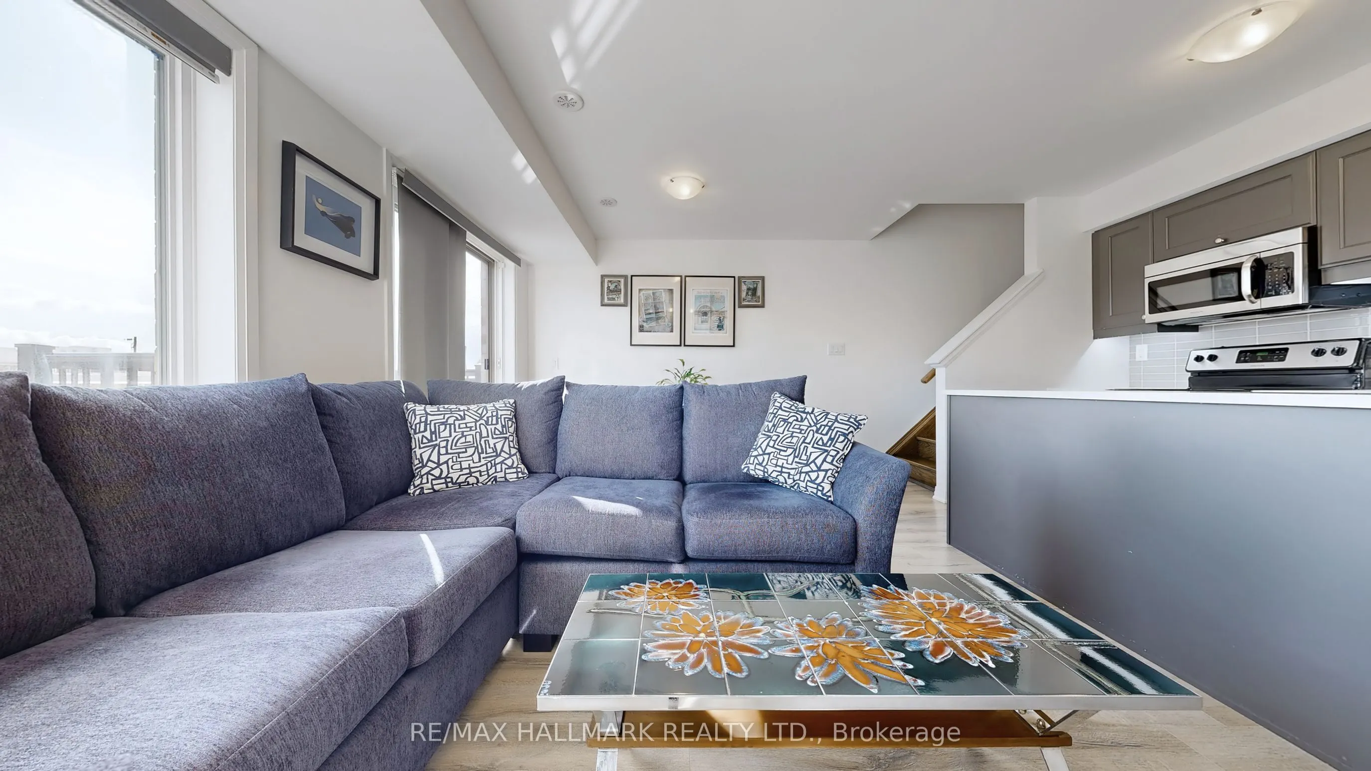 171 William Duncan Road, #8