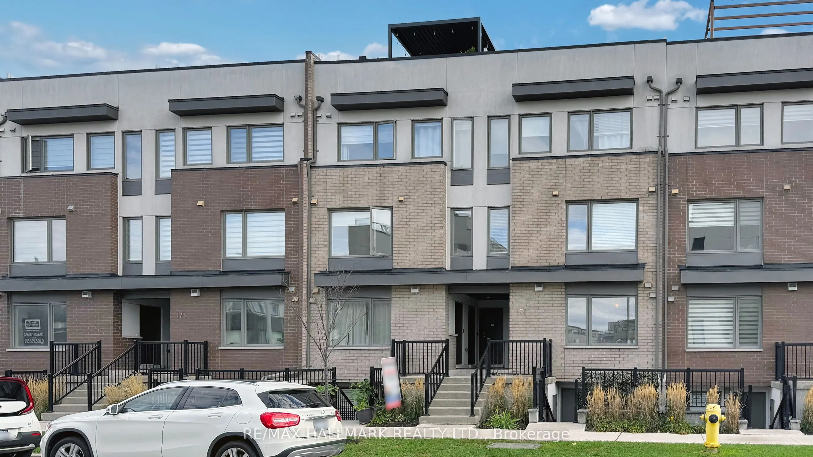 171 William Duncan Road, #8