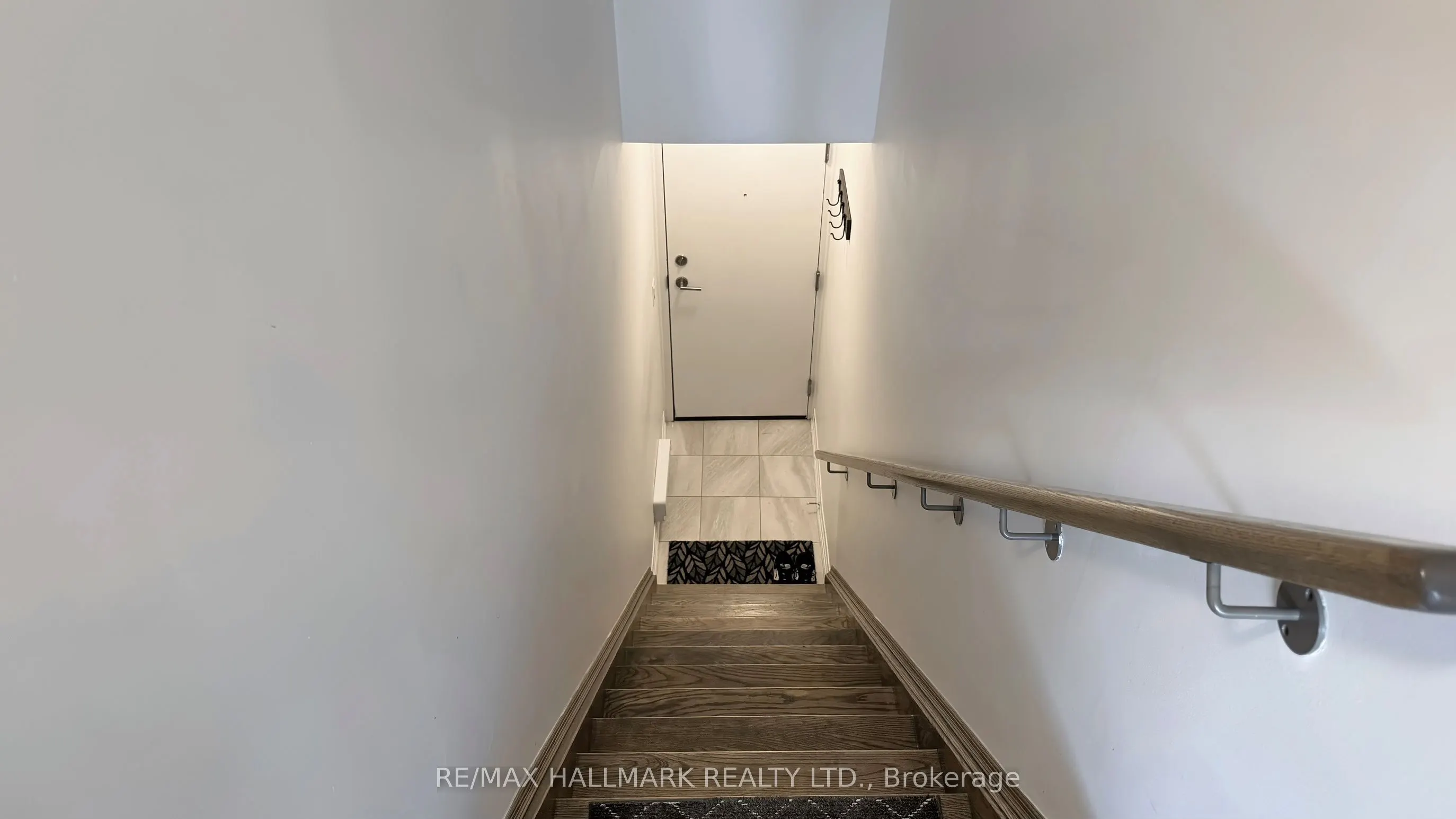 171 William Duncan Road, #8