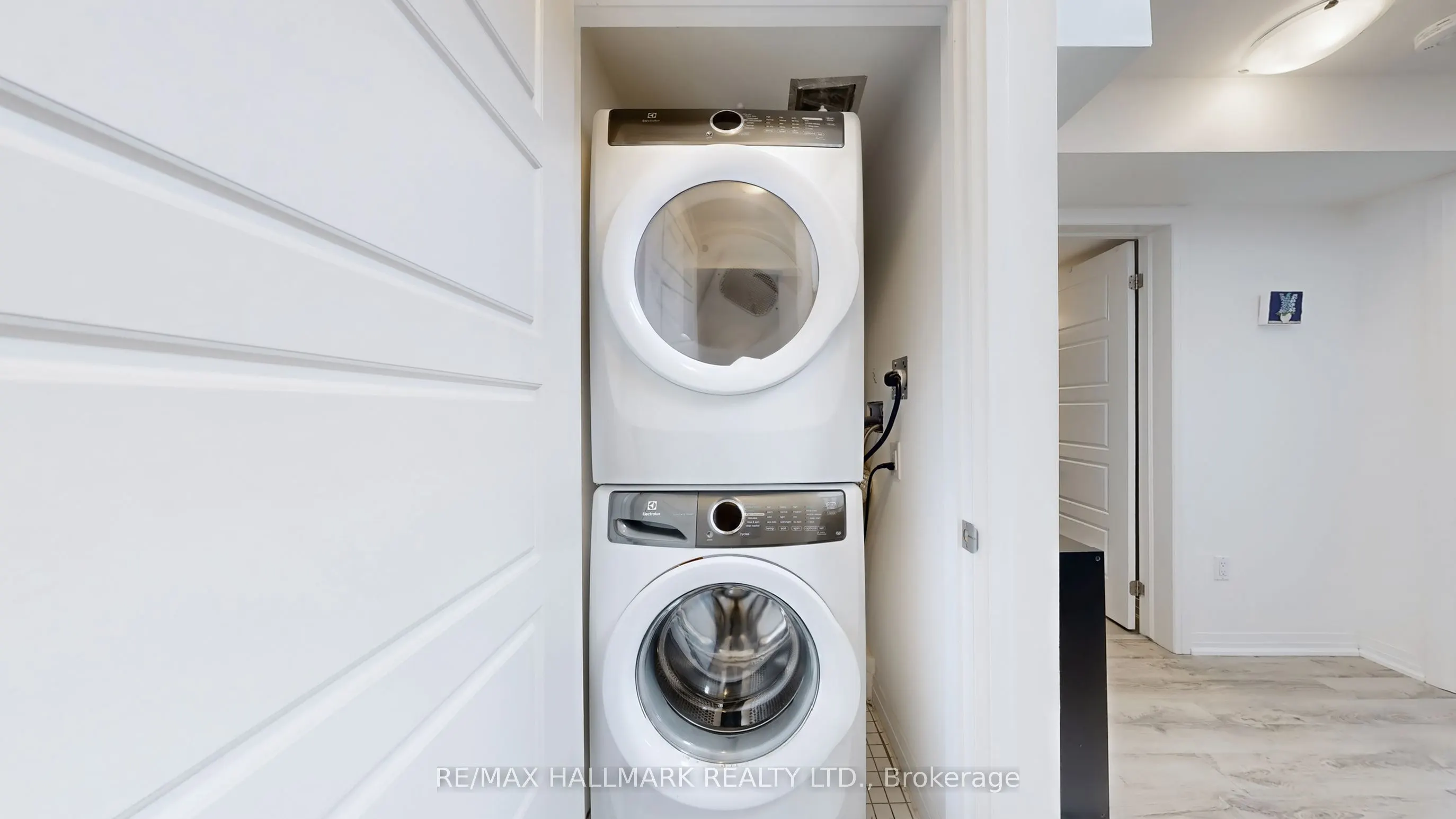 171 William Duncan Road, #8