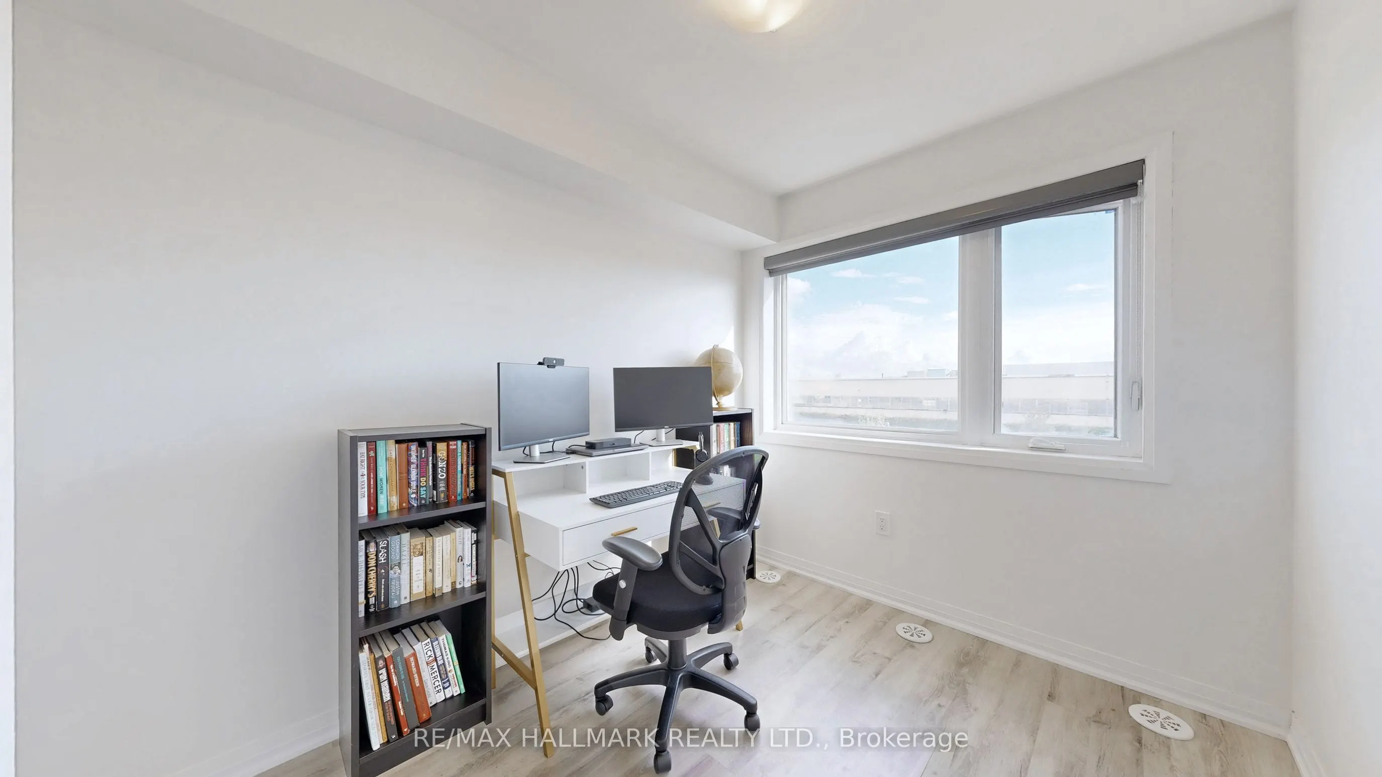 171 William Duncan Road, #8