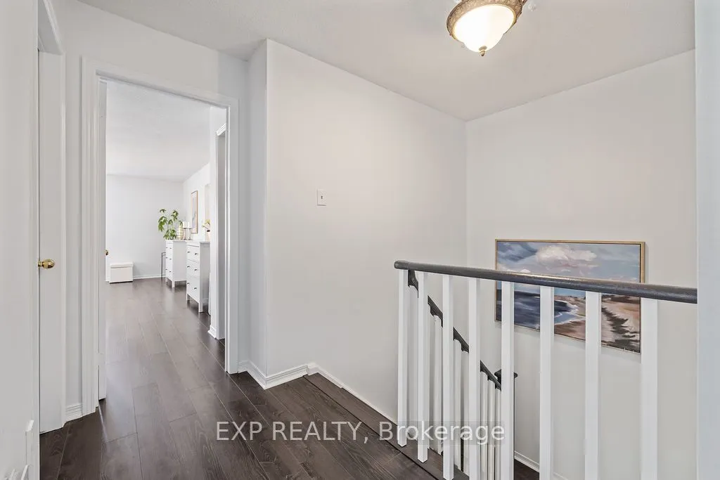 2006 Glenada Crescent, #15