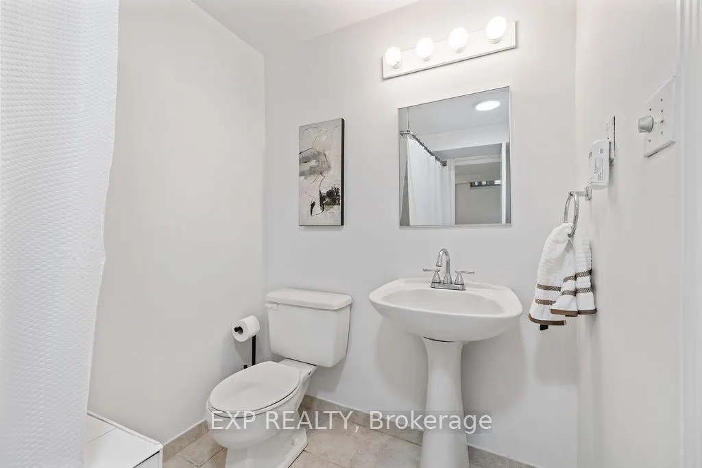 2006 Glenada Crescent, #15