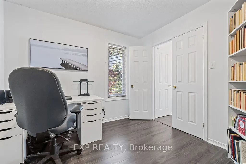 2006 Glenada Crescent, #15